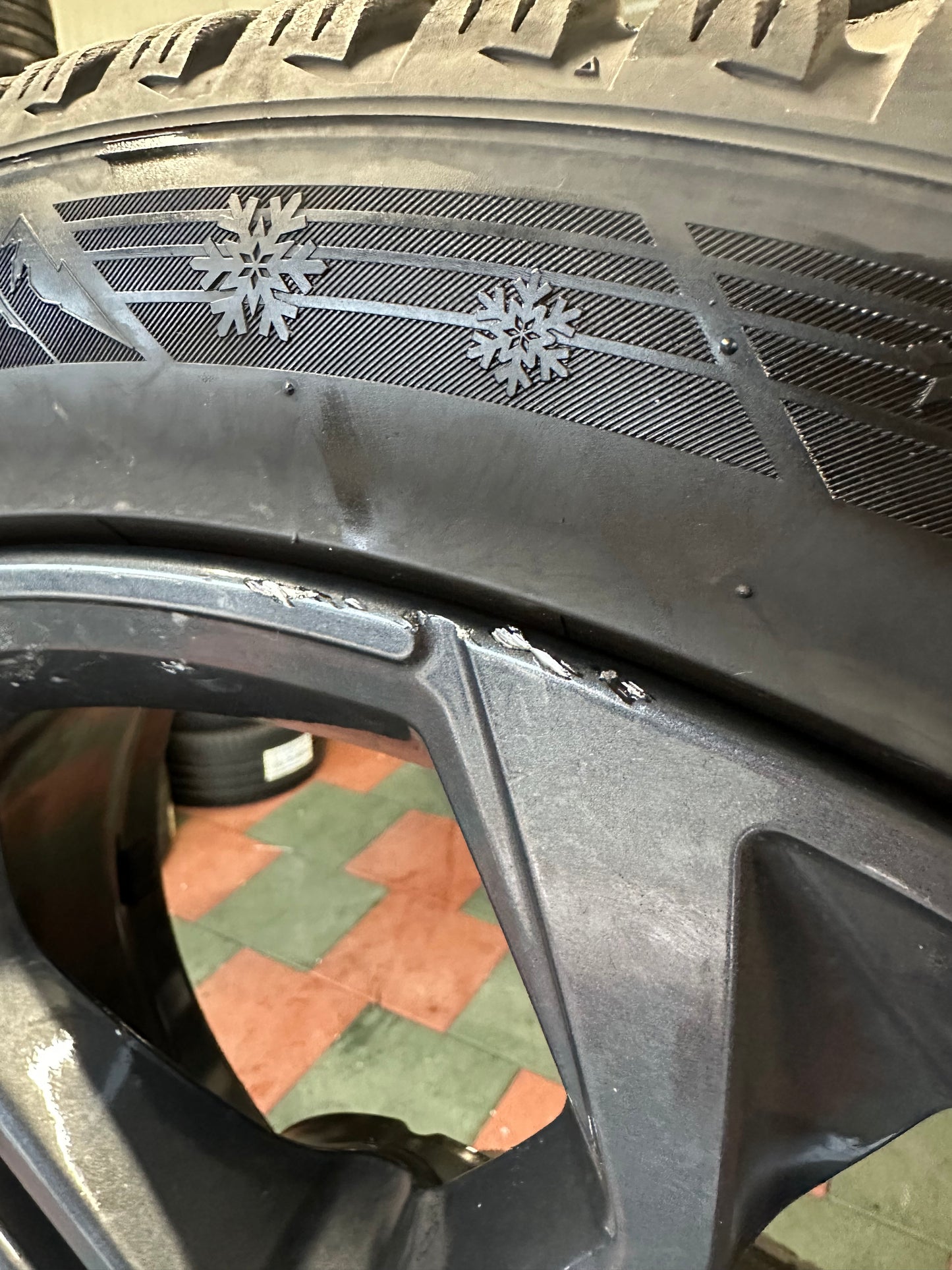 Оригинални BMW X5 X6 G05 G06 21 Zoll 744 Бмв X5 X6 G05 G06 21 цола зимен комплект зимни гуми 5x112