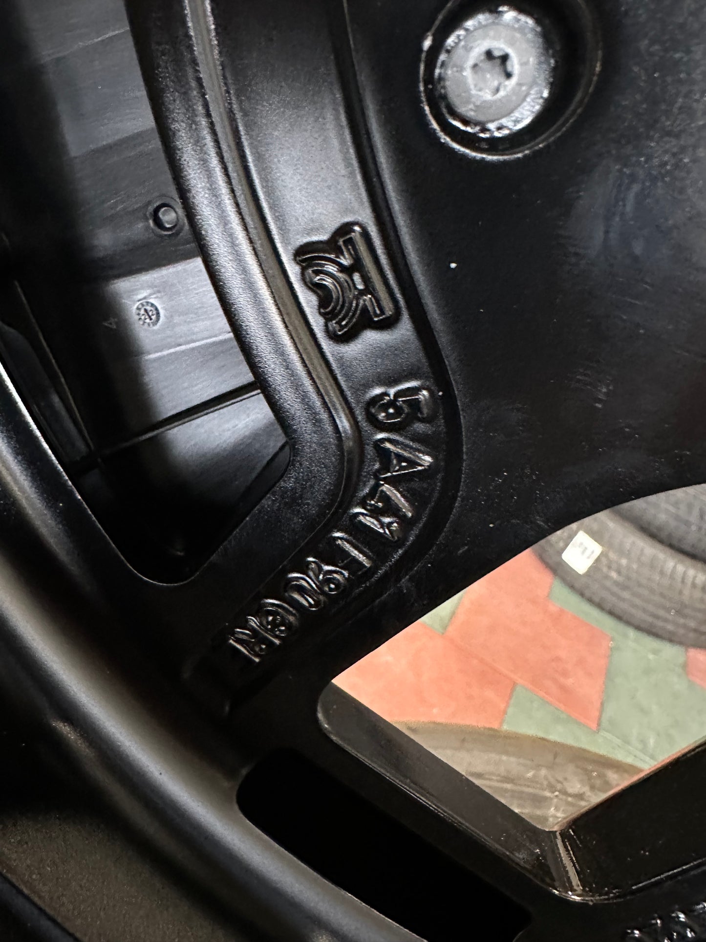 Нови Оригинални BMW iX20 i20 21 Zoll 1011 Бмв 21 цола джанти 1011 зимен комплект зимни гуми