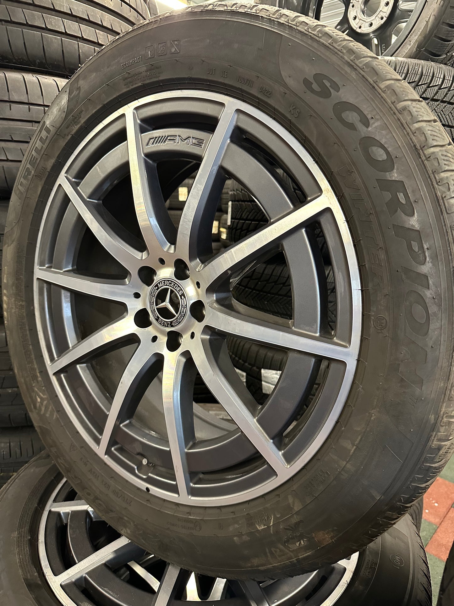 Оригинал Mercedes GLS63 AMG X167 W167 21 Zoll Мерцедес ГЛС63 АМГ X167 W167 21 цола джанти зимен комплект зимни гуми