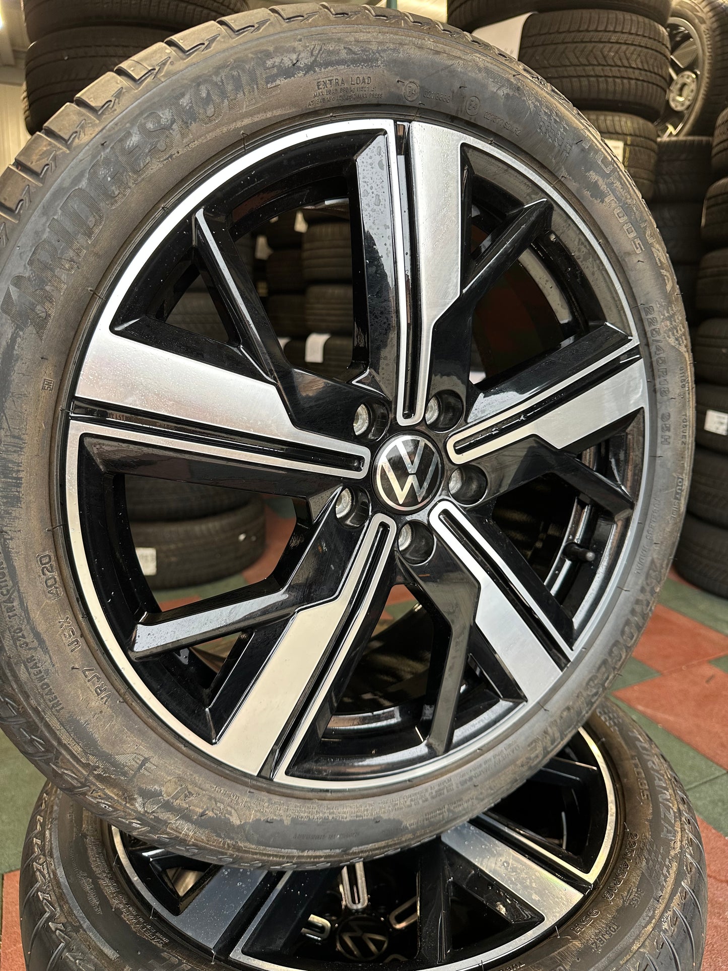 Оригинал Като Нови VW Volkswagen Caddy 5 2K7 18 Zoll Фолксваген Кади 5 18 цола Алуминиеви джанти летен комплект летни гуми