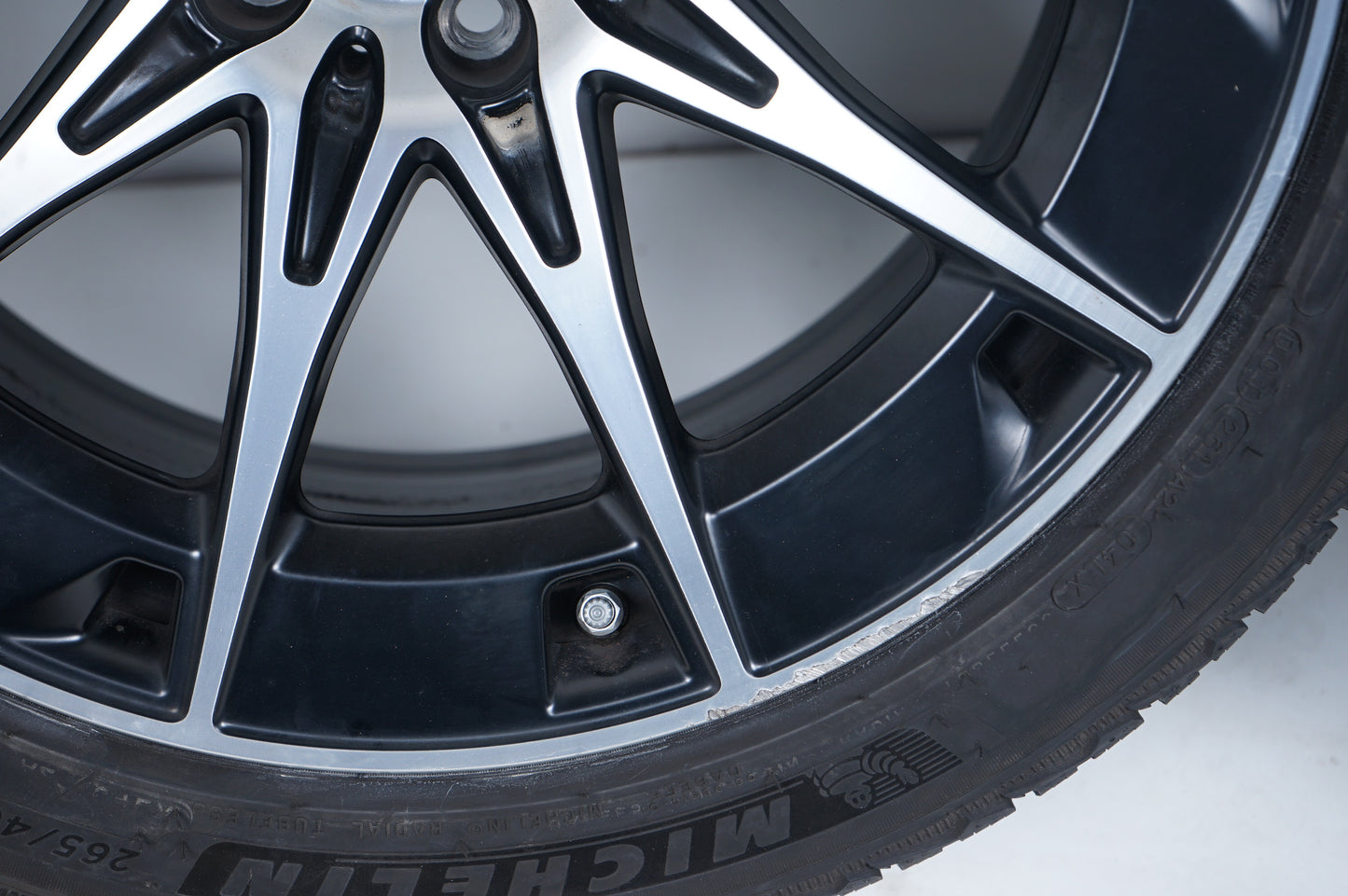 Оригинал Mercedes CLE53 AMG W236 19 Zoll Мерцедес ЦЛЕ53 АМГ W236 19 цола джанти зимен комплект зимни гуми
