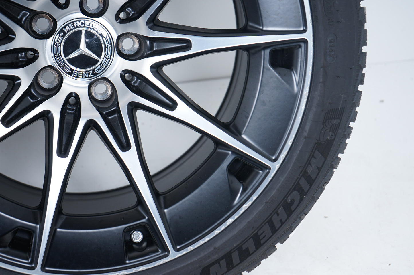 Оригинал Mercedes CLE53 AMG W236 19 Zoll Мерцедес ЦЛЕ53 АМГ W236 19 цола джанти зимен комплект зимни гуми