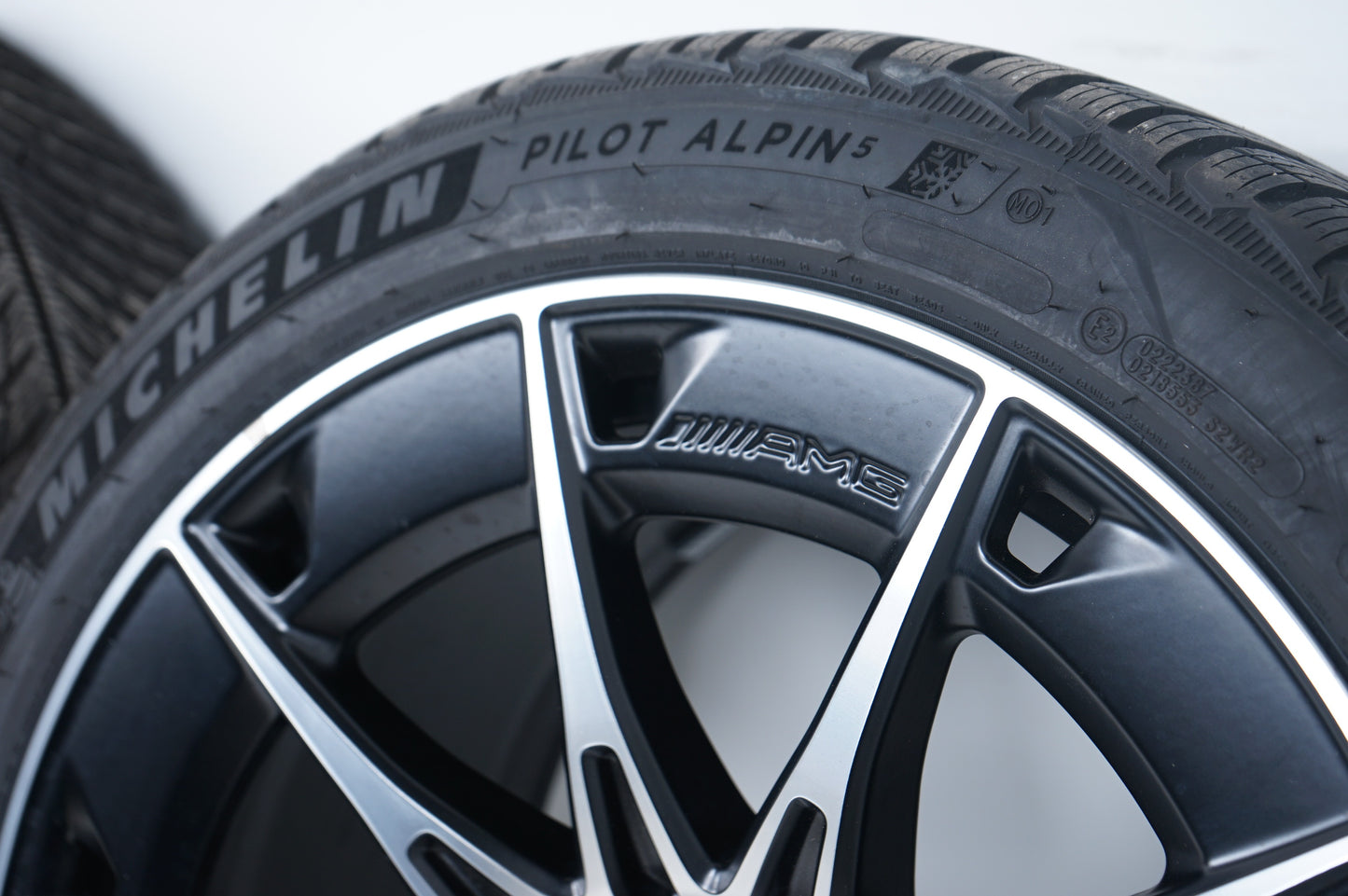 Оригинал Mercedes CLE53 AMG W236 19 Zoll Мерцедес ЦЛЕ53 АМГ W236 19 цола джанти зимен комплект зимни гуми
