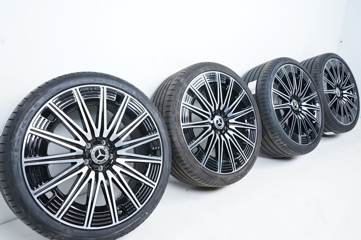 Оригинал Mercedes E Klasse W214 21 Zoll AMG Мерцедес E класа W214 21 цола AMG летен комплект летни гуми