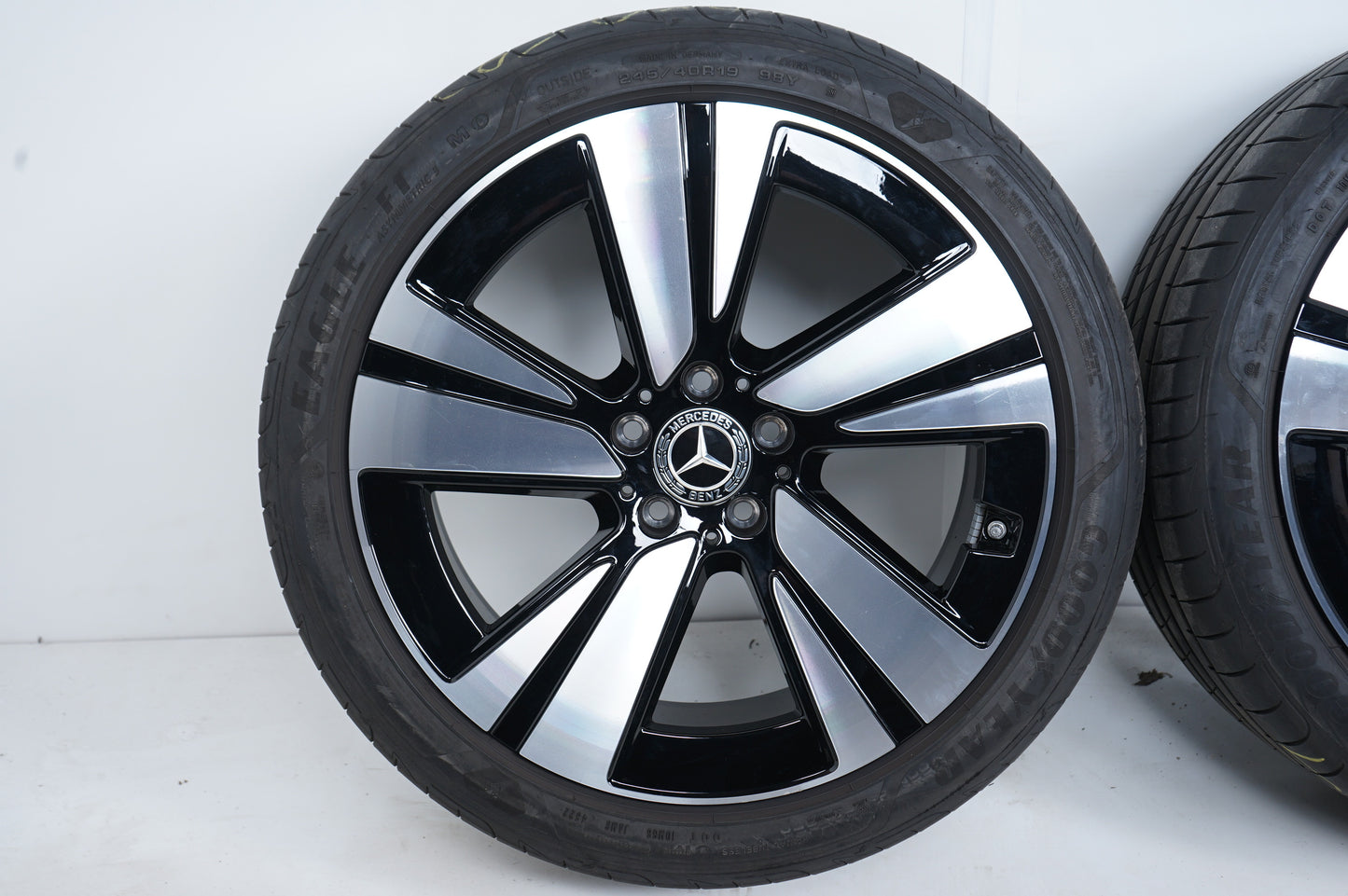 Оригинал Mercedes CLE Klasse 19 Zoll W236 ЦЛЕ класа W236 19 цола джанти летен комплект летни гуми