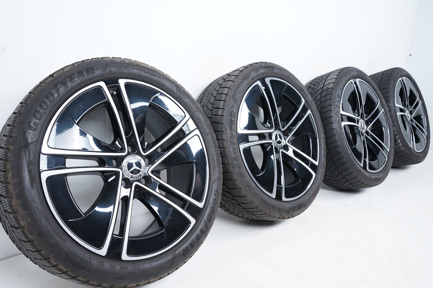 Оригинал Mercedes CLE Klasse W236 19 Zoll Мерцедес ЦЛЕ класа W236 19 цола джанти зимен комплект зимни гуми