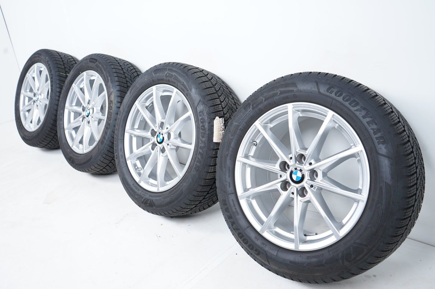 Оригинал BMW 4er i4 G26 17 Zoll Бмв и4 Г26 17 цола зимен комплект зимни гуми