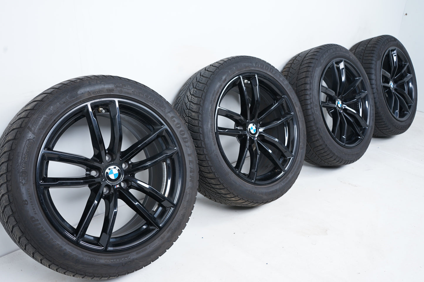 BMW 5er G30 G31 18 Zoll M662 Бмв 5-та серия 18 цола Алуминиеви джанти зимен комплект зимни гуми
