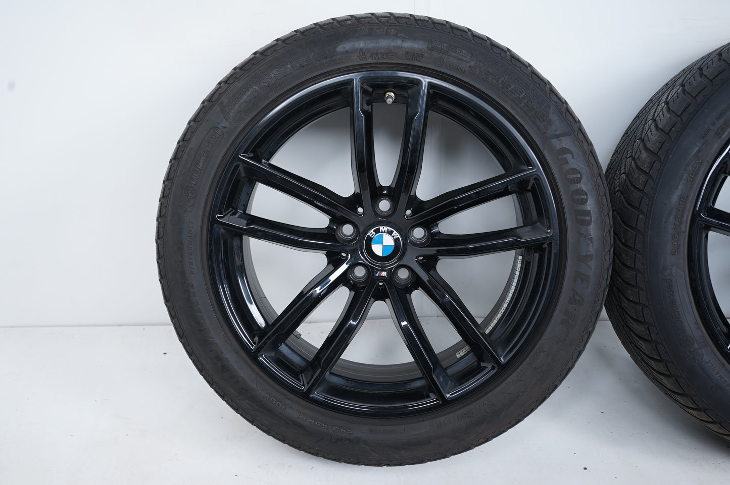 BMW 5er G30 G31 18 Zoll M662 Бмв 5-та серия 18 цола Алуминиеви джанти зимен комплект зимни гуми