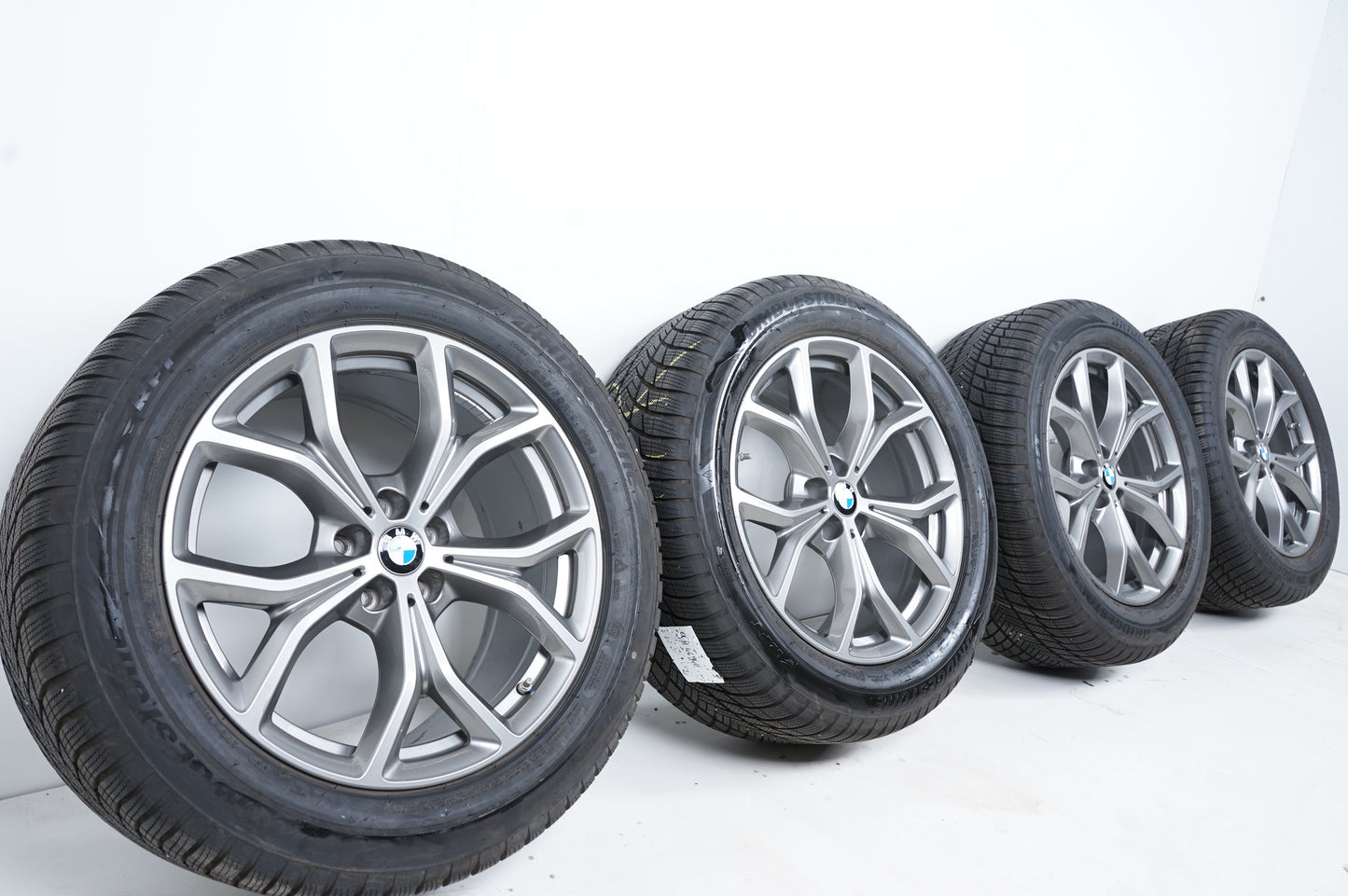 Оригинални BMW X5 X6 G05 G06 19 Zoll Бмв X5 X6 G05 G06 265 50 19 цола зимен комплект зимни гуми 5x112