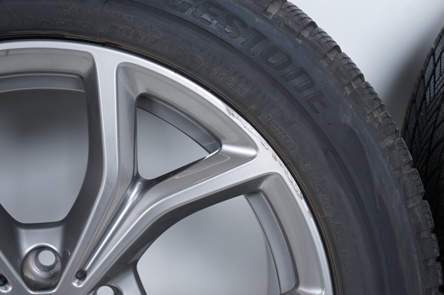 Оригинални BMW X5 X6 G05 G06 19 Zoll Бмв X5 X6 G05 G06 265 50 19 цола зимен комплект зимни гуми 5x112