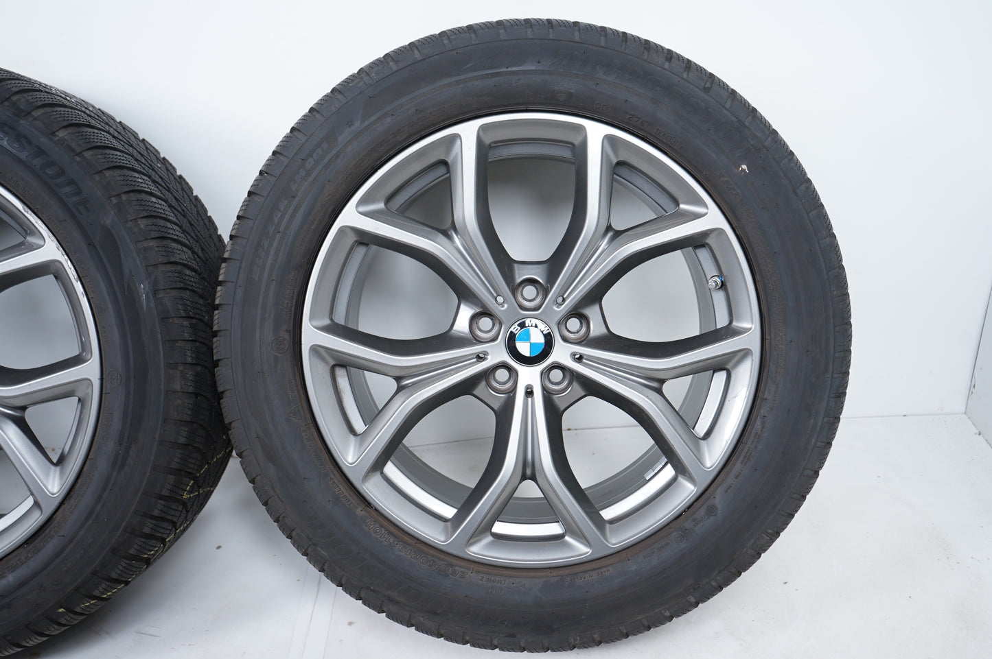 Оригинални BMW X5 X6 G05 G06 19 Zoll Бмв X5 X6 G05 G06 265 50 19 цола зимен комплект зимни гуми 5x112