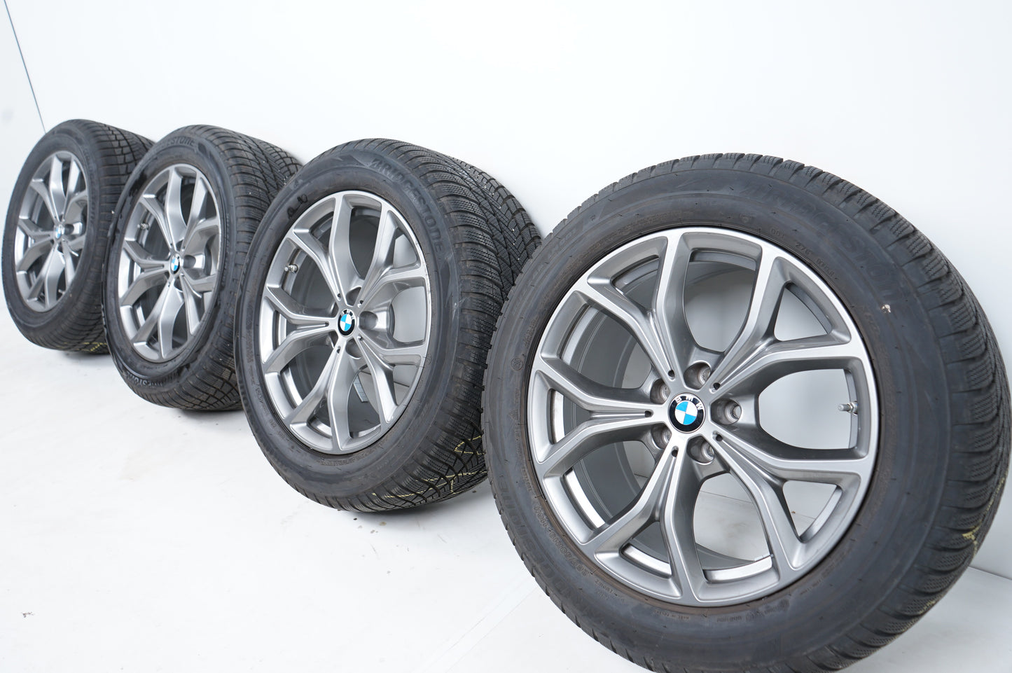 Оригинални BMW X5 X6 G05 G06 19 Zoll Бмв X5 X6 G05 G06 265 50 19 цола зимен комплект зимни гуми 5x112