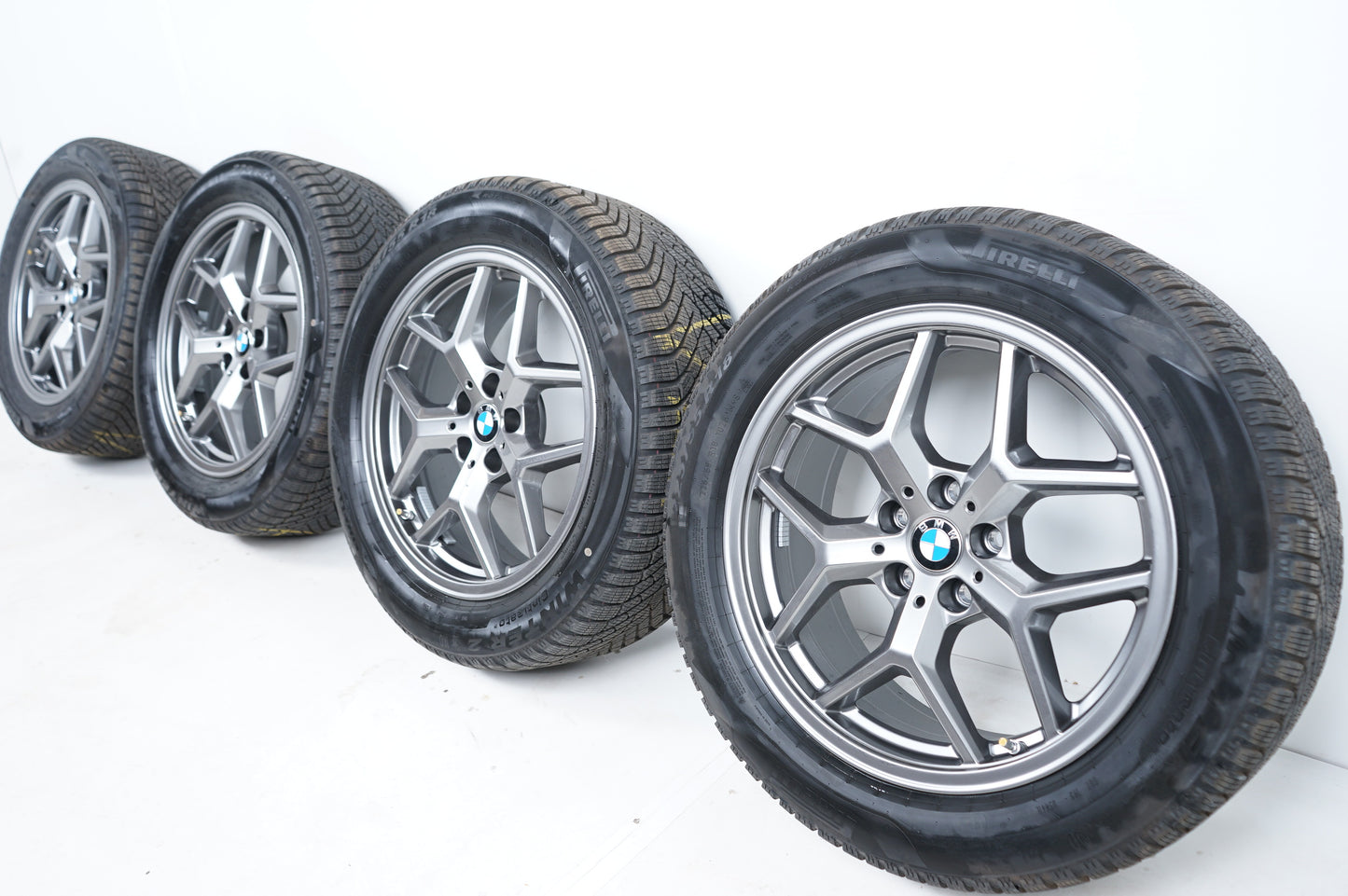 Оригинал като Нови BMW 5er G60 G61 18 Zoll Бмв 5-та серия Г60 Г61 18 цола Алуминиеви джанти зимен комплект зимни гуми