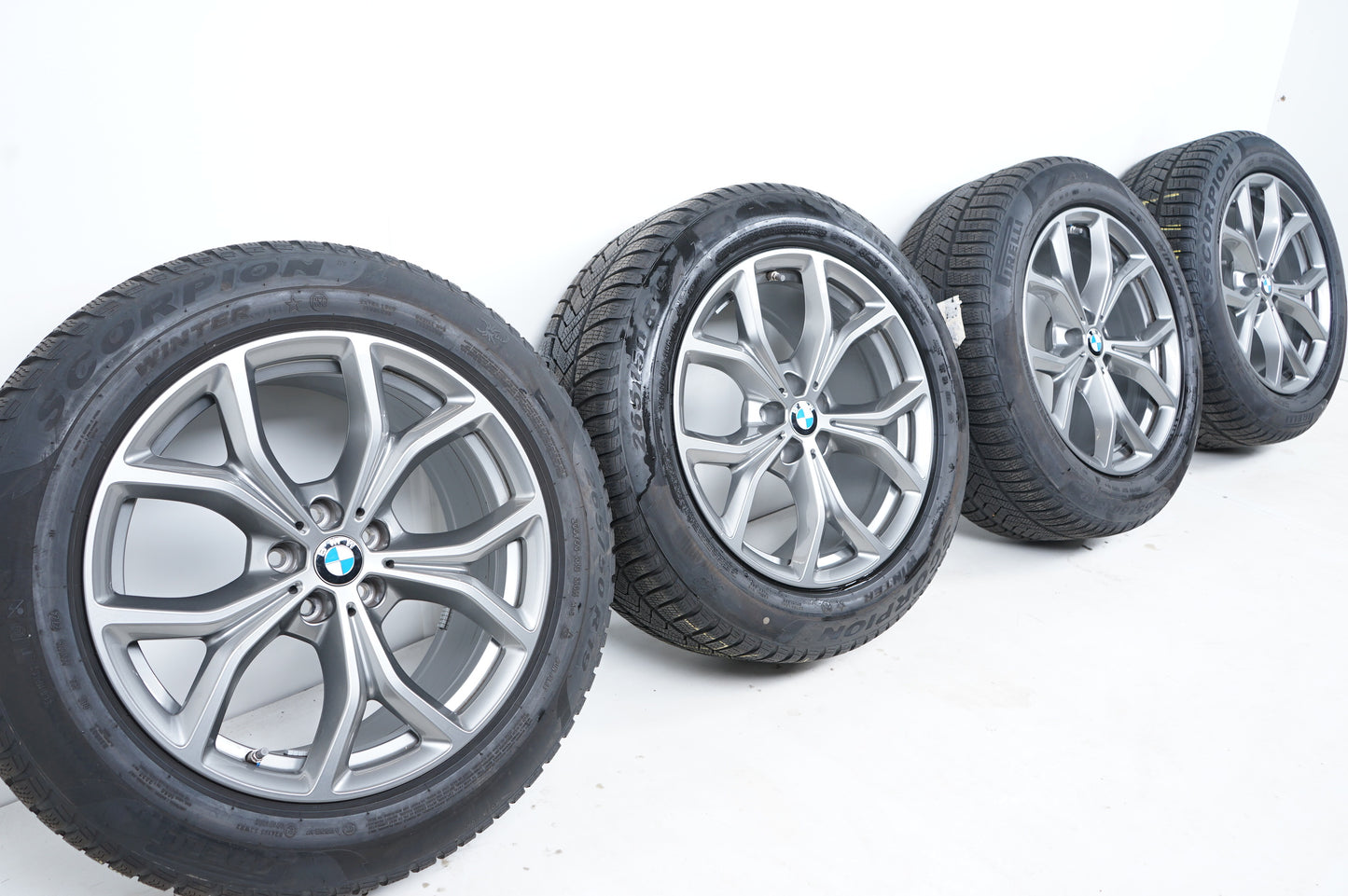 Оригинални BMW X5 X6 G05 G06 19 Zoll Бмв X5 X6 G05 G06 265 50 19 цола зимен комплект зимни гуми 5x112