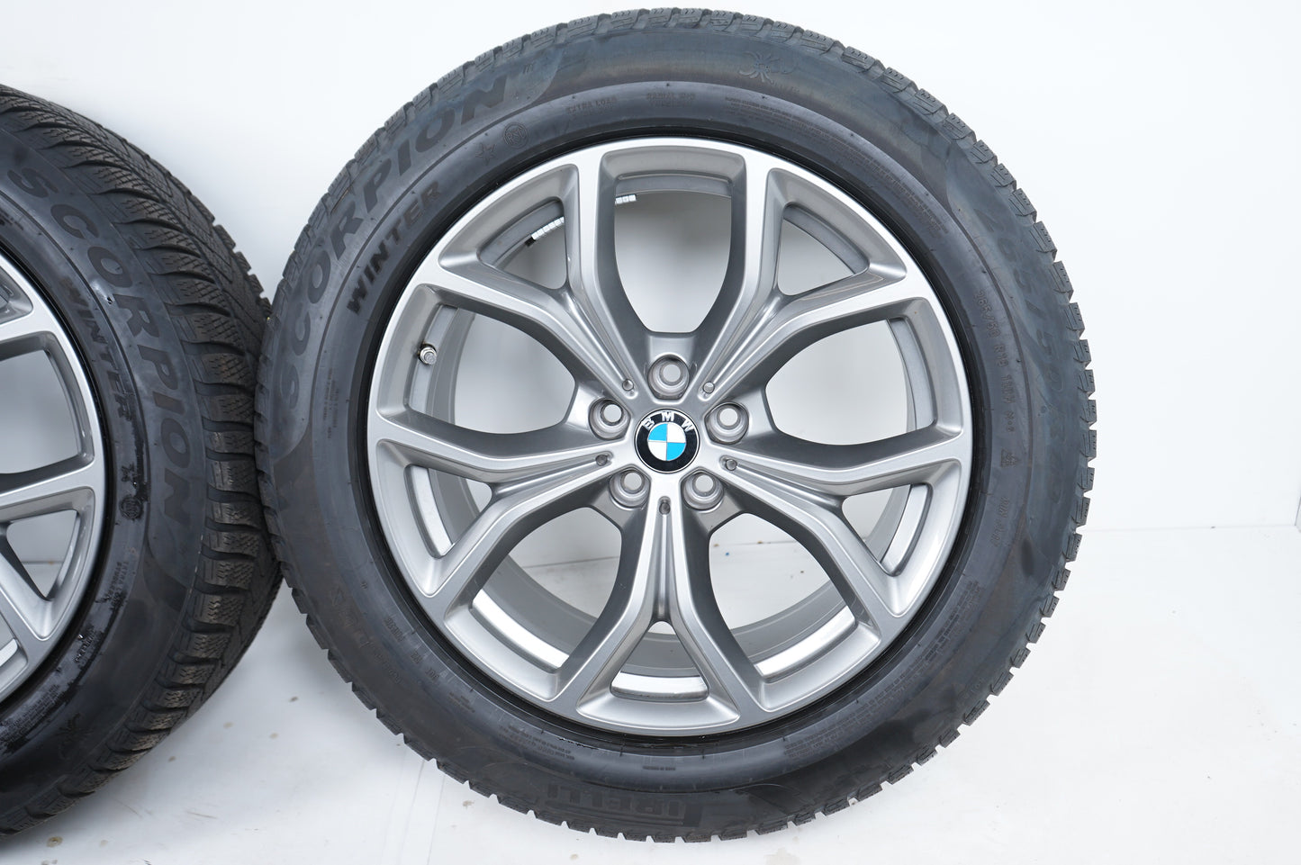 Оригинални BMW X5 X6 G05 G06 19 Zoll Бмв X5 X6 G05 G06 265 50 19 цола зимен комплект зимни гуми 5x112