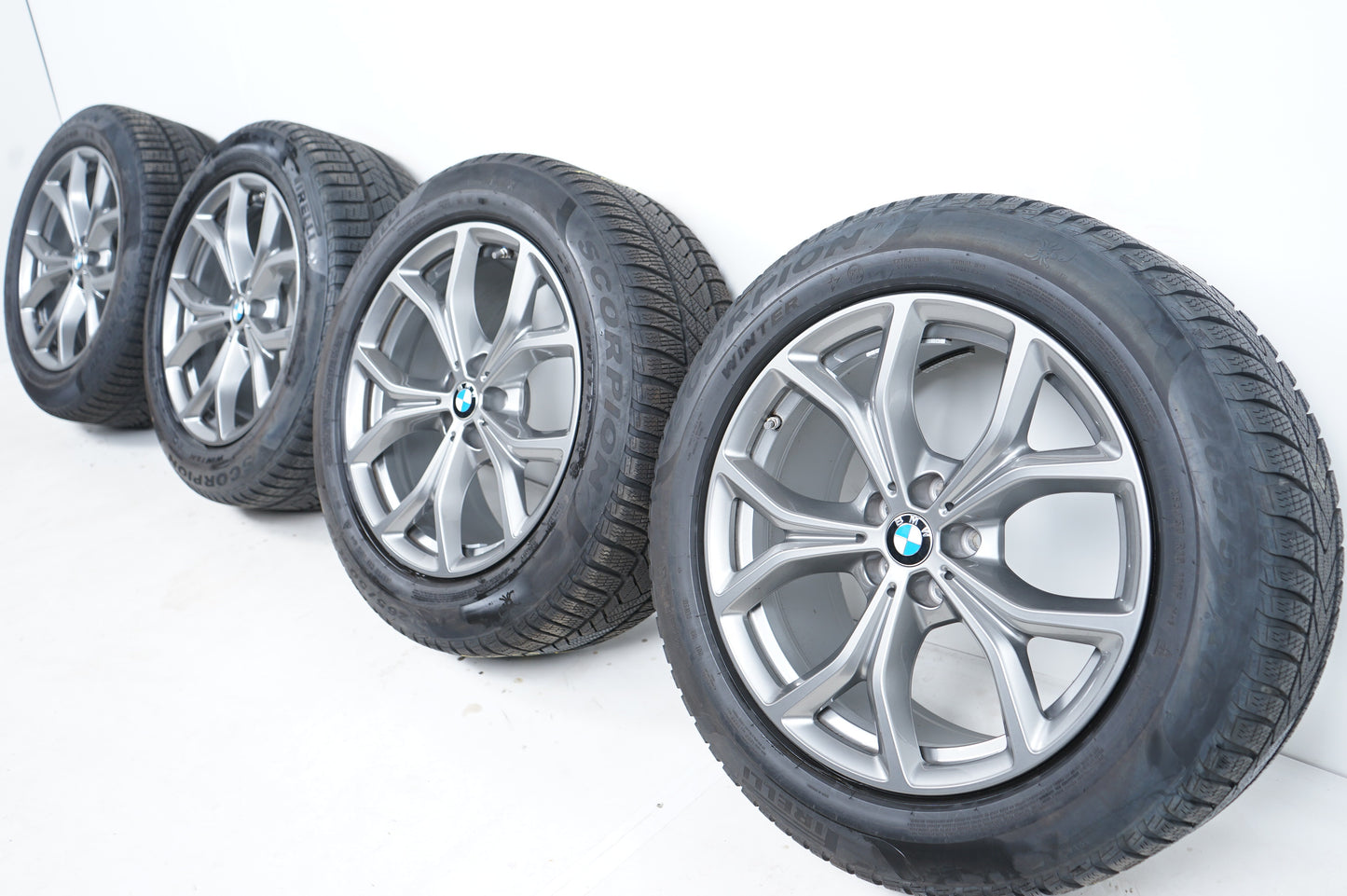Оригинални BMW X5 X6 G05 G06 19 Zoll Бмв X5 X6 G05 G06 265 50 19 цола зимен комплект зимни гуми 5x112