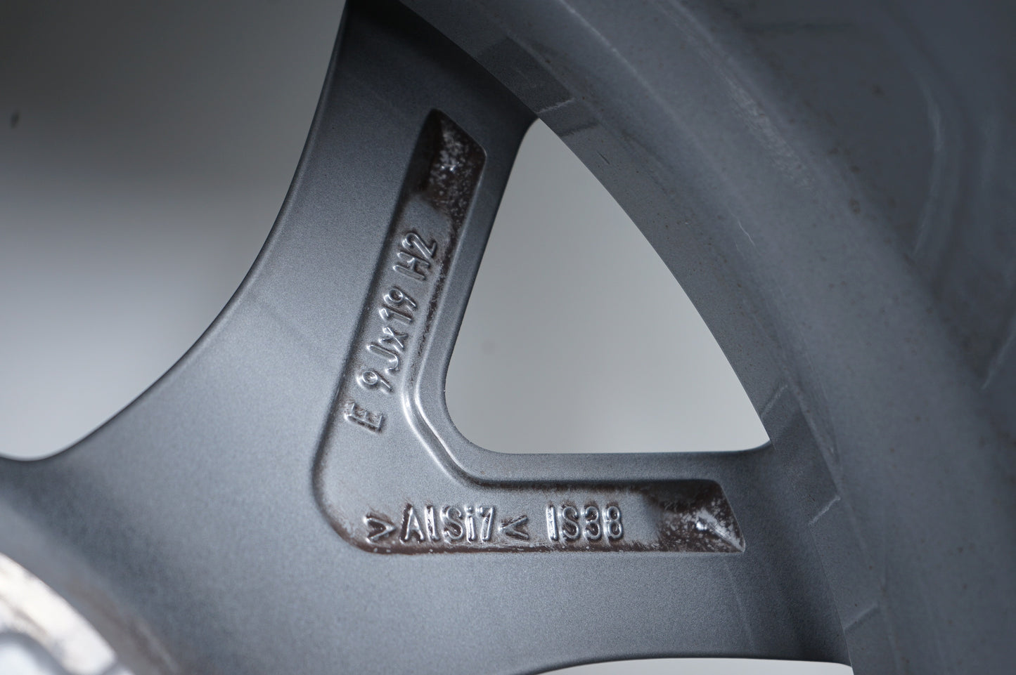 Оригинални BMW X5 X6 G05 G06 19 Zoll Бмв X5 X6 G05 G06 265 50 19 цола зимен комплект зимни гуми 5x112