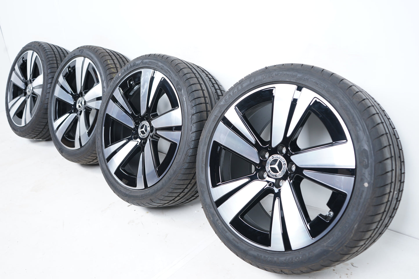 Оригинал Mercedes CLE Klasse 19 Zoll W236 ЦЛЕ класа W236 19 цола джанти летен комплект летни гуми