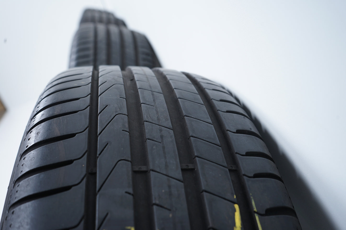 Оригинал Skoda Octavia 4 5E 18 Zoll Шкода Октавиа 4 5Е 18 цола Алуминиеви джанти летен комплект летни гуми