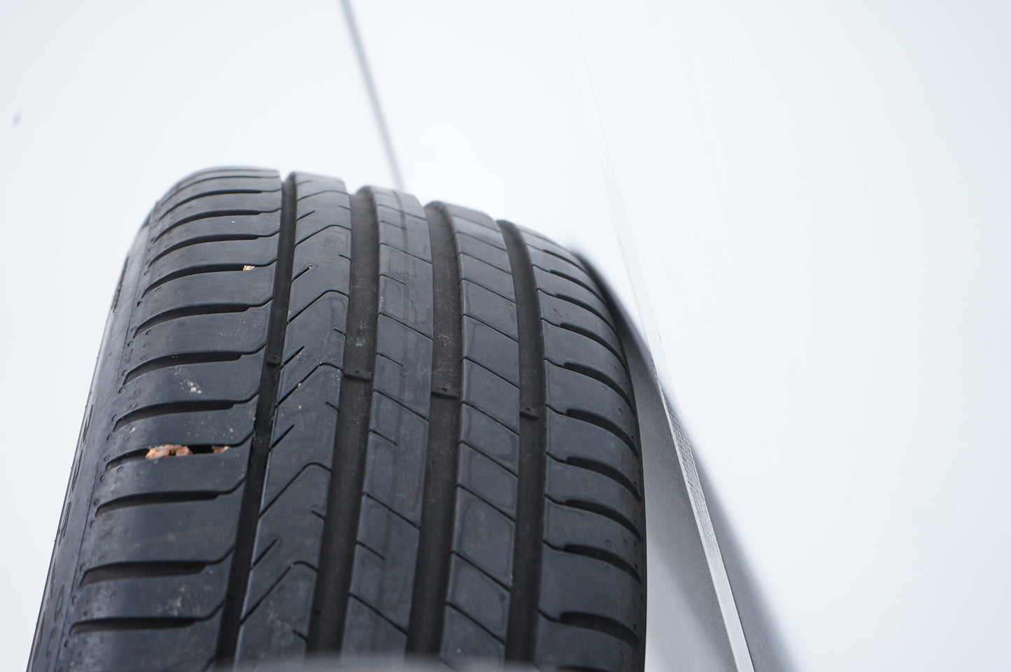 Оригинал Skoda Octavia 4 5E 18 Zoll Шкода Октавиа 4 5Е 18 цола Алуминиеви джанти летен комплект летни гуми