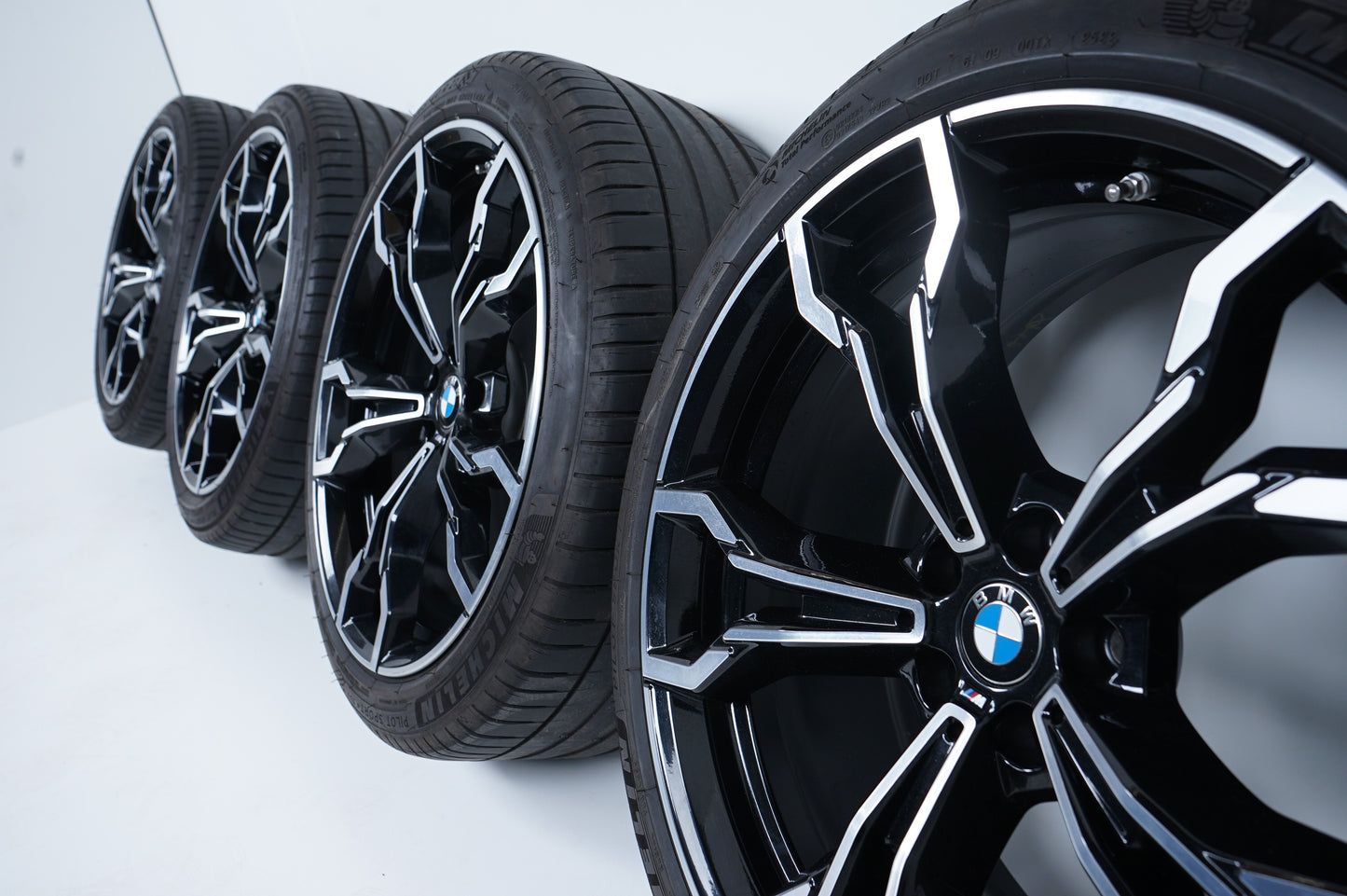 Оригинал BMW X3M X4M F97 F98 21 Zoll M765 Бмв 21 цола Алуминиеви джанти летен комплект летни гуми