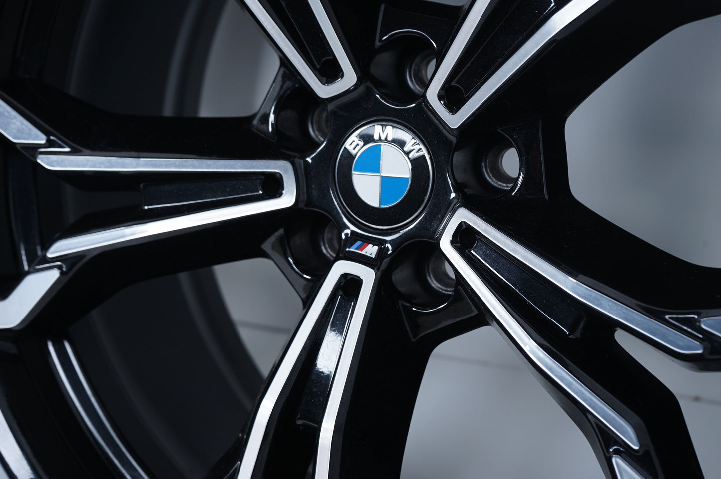 Оригинал BMW X3M X4M F97 F98 21 Zoll M765 Бмв 21 цола Алуминиеви джанти летен комплект летни гуми