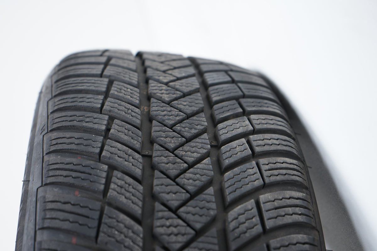 Оригинал BMW 1er 2er F74 F70 18 Zoll 968M Бмв 1-ва 2-ра серия F70 F74 18 цола Алуминиеви джанти зимен комплект зимни гуми