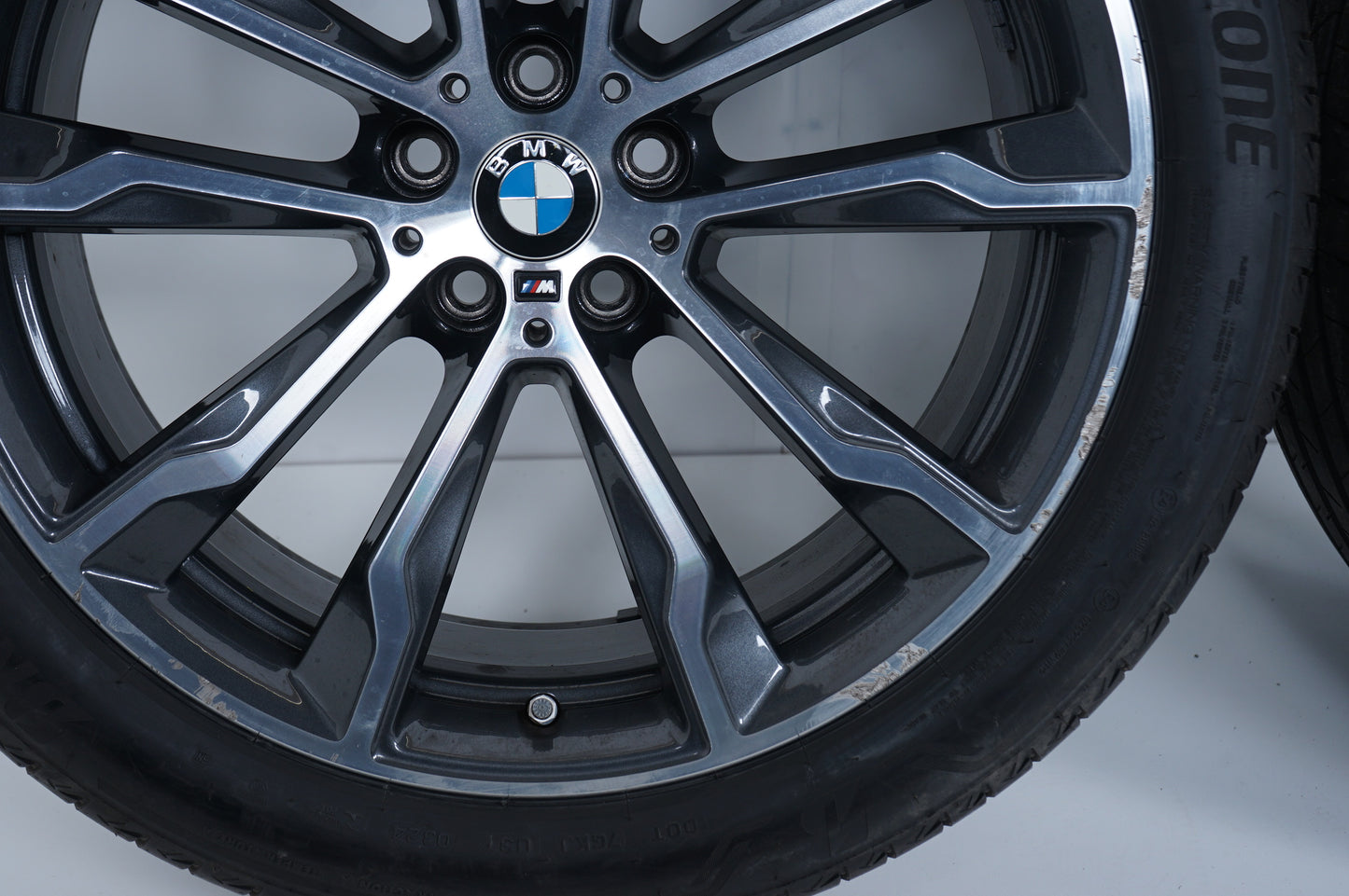 Оригинал BMW X3 X4 G01 G02 20 Zoll M699 Бмв 20 цола Алуминиеви джанти летен комплект Нови летни гуми