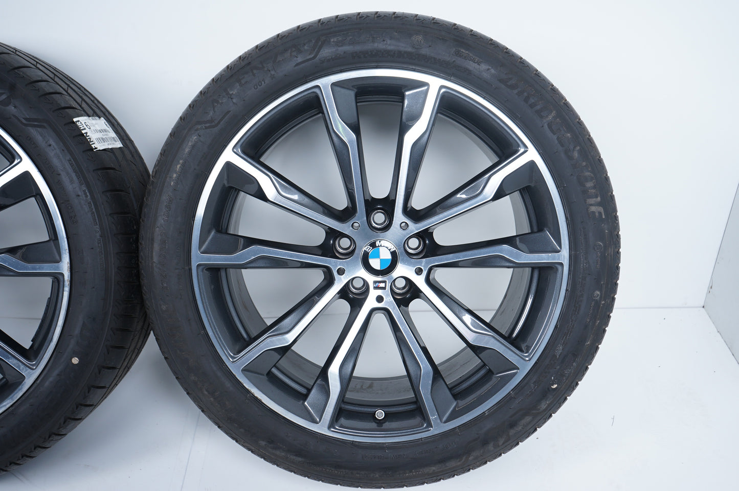 Оригинал BMW X3 X4 G01 G02 20 Zoll M699 Бмв 20 цола Алуминиеви джанти летен комплект Нови летни гуми