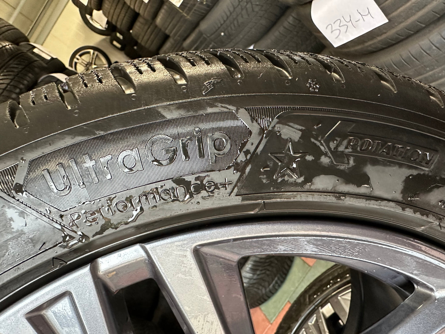 Оригинал BMW 4er i4 G26 18 Zoll Бмв и4 Г26 18 цола зимен комплект зимни гуми