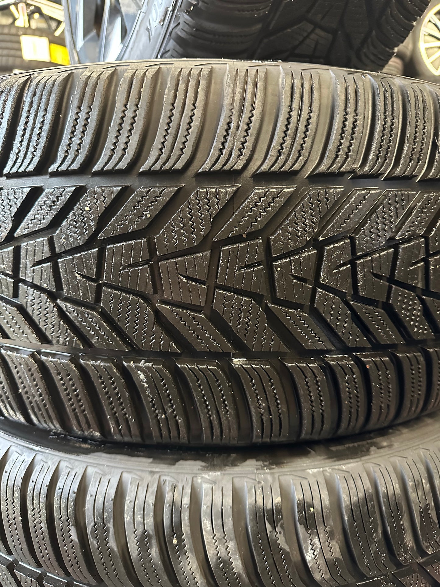 Оригинални BMW X5 X6 G05 G06 21 Zoll 744 Бмв X5 X6 G05 G06 21 цола зимен комплект зимни гуми 5x112