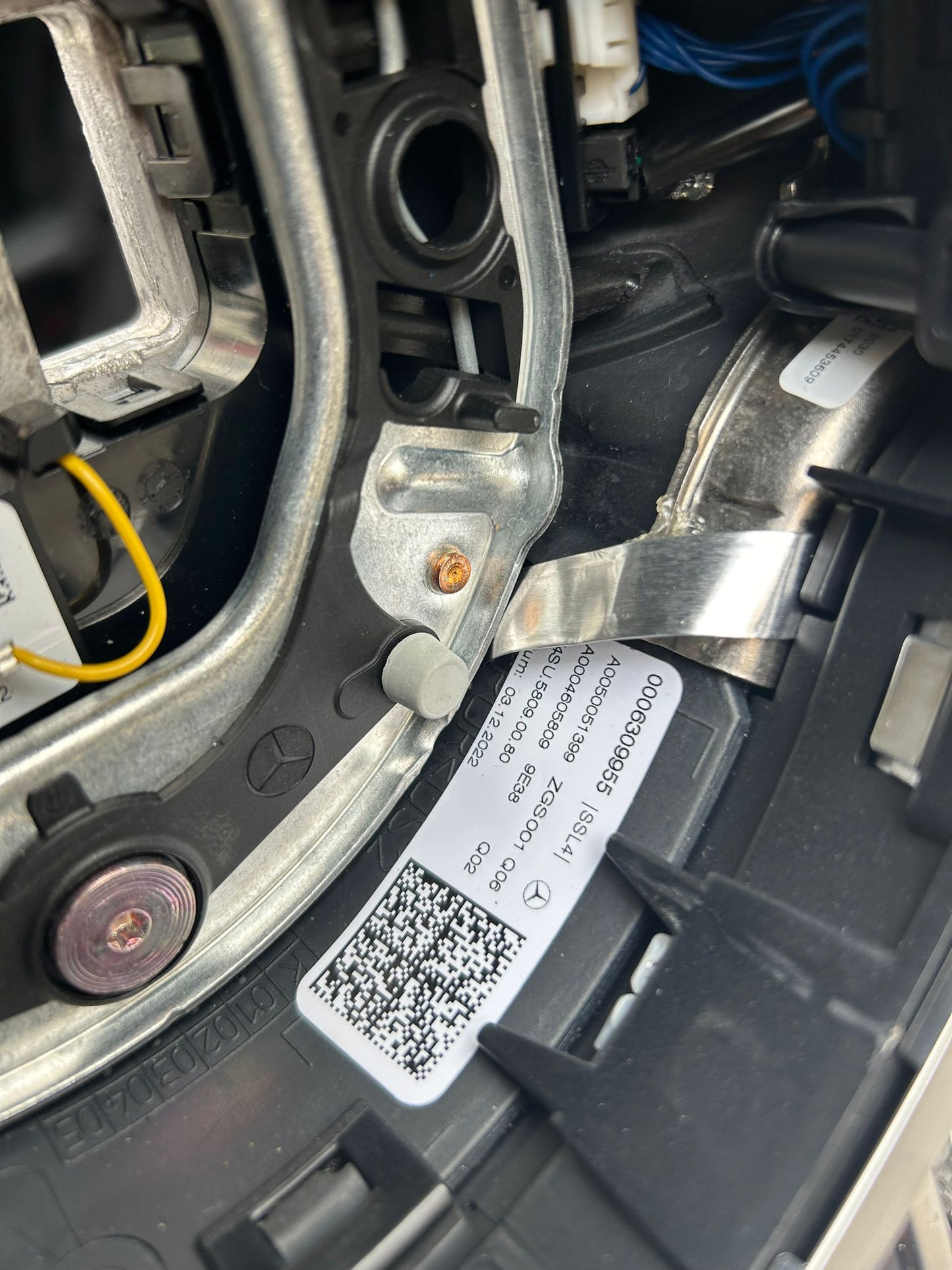 Волан за Мерцедес Карбон Airbag Mercedes AMG Carbon Alcantara GLS63 E Klasse S Klasse X167 W213 W223