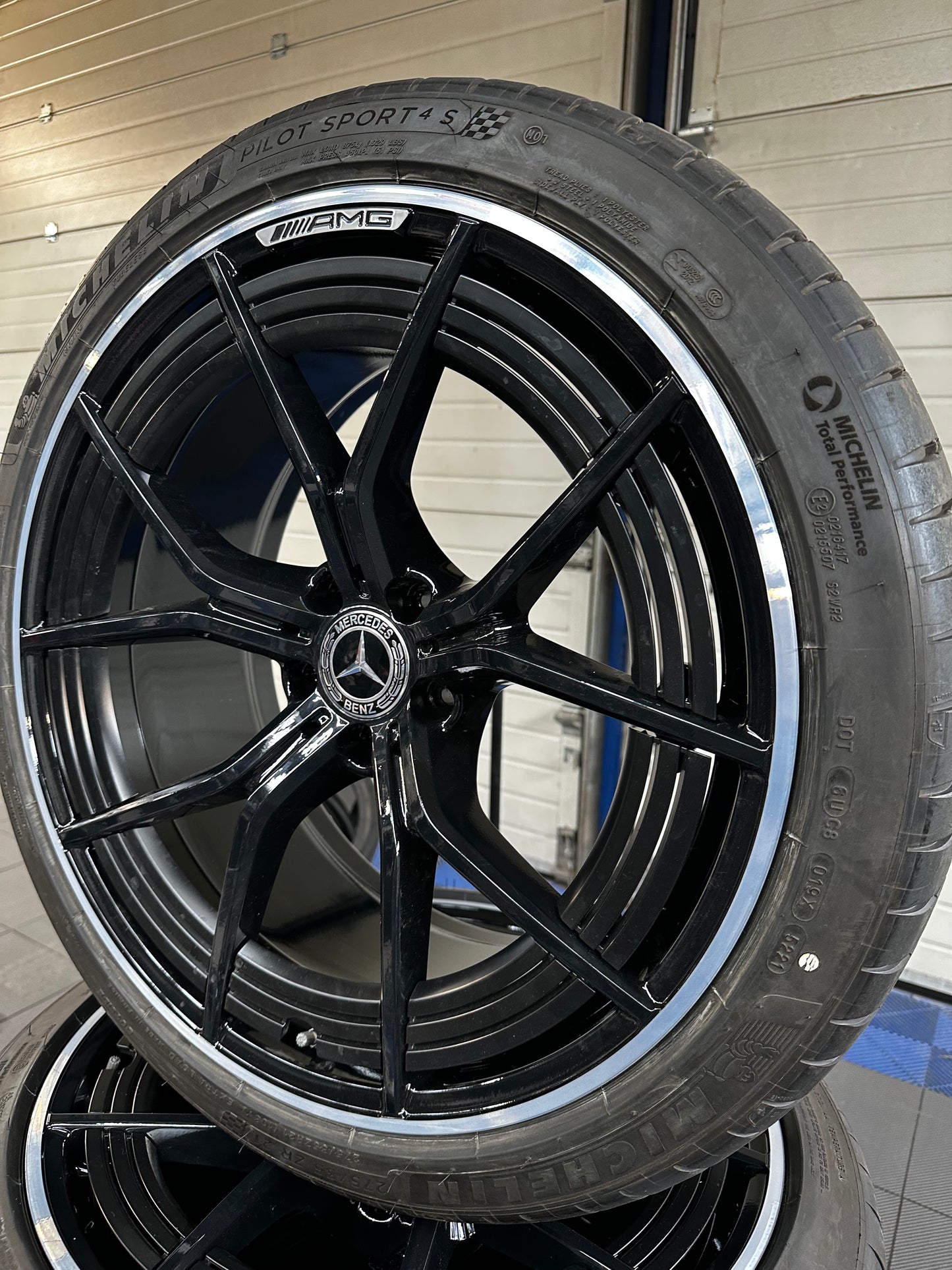 Като Нови Mercedes AMG GT 4 door W290 X290 21 Zoll Мерцедес AMG GT 21 цол джанти летен комплект летни гуми