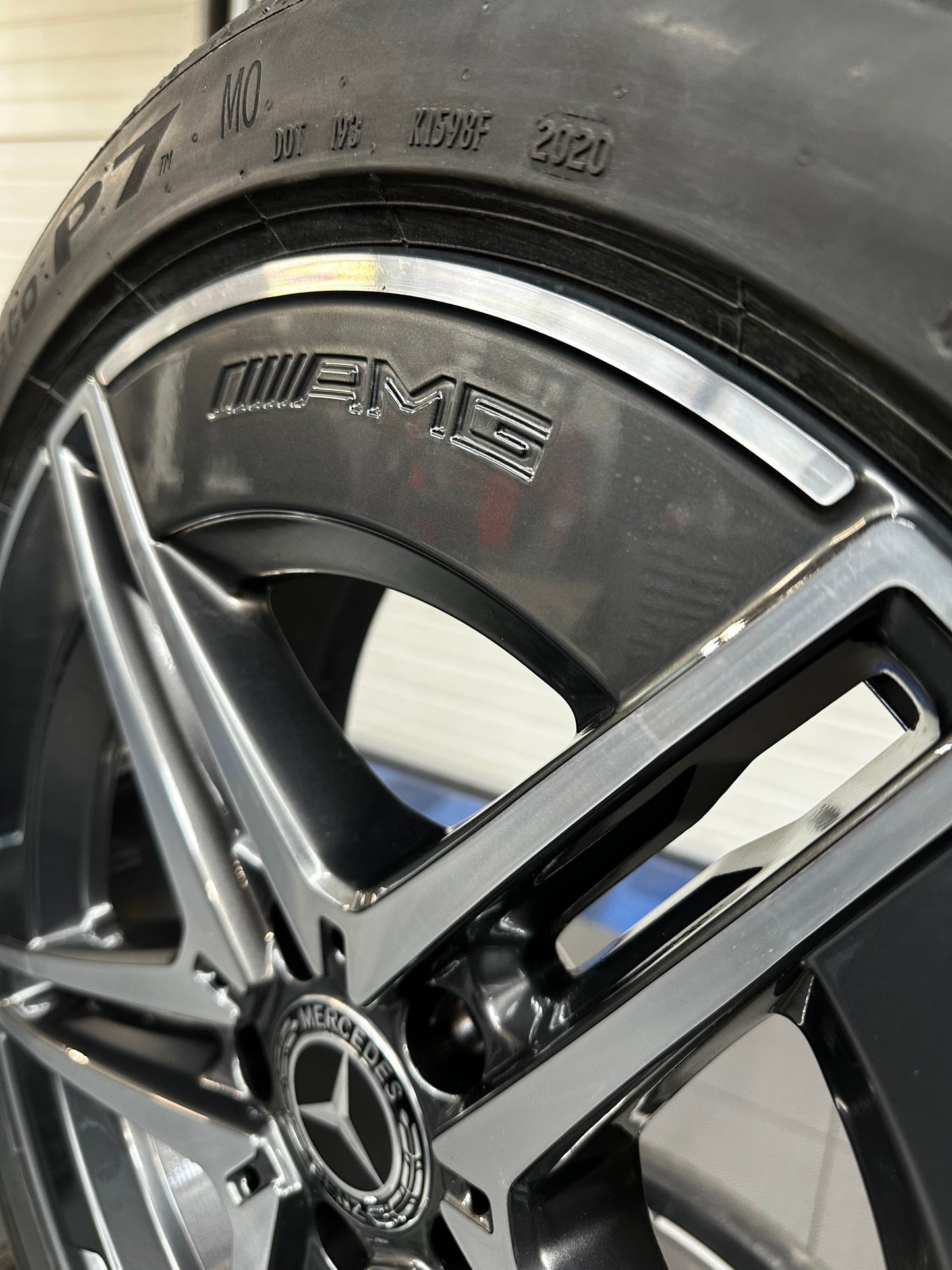 Като Нови Оригинал Mercedes C klasse W206 18 Zoll AMG Мерцедес Ц класа W206 18 цола AMG джанти летен комплект летни гуми