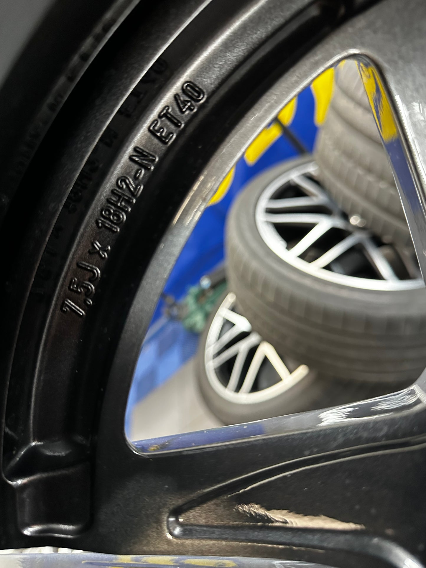 Като Нови Оригинал Mercedes C klasse W206 18 Zoll AMG Мерцедес Ц класа W206 18 цола AMG джанти летен комплект летни гуми