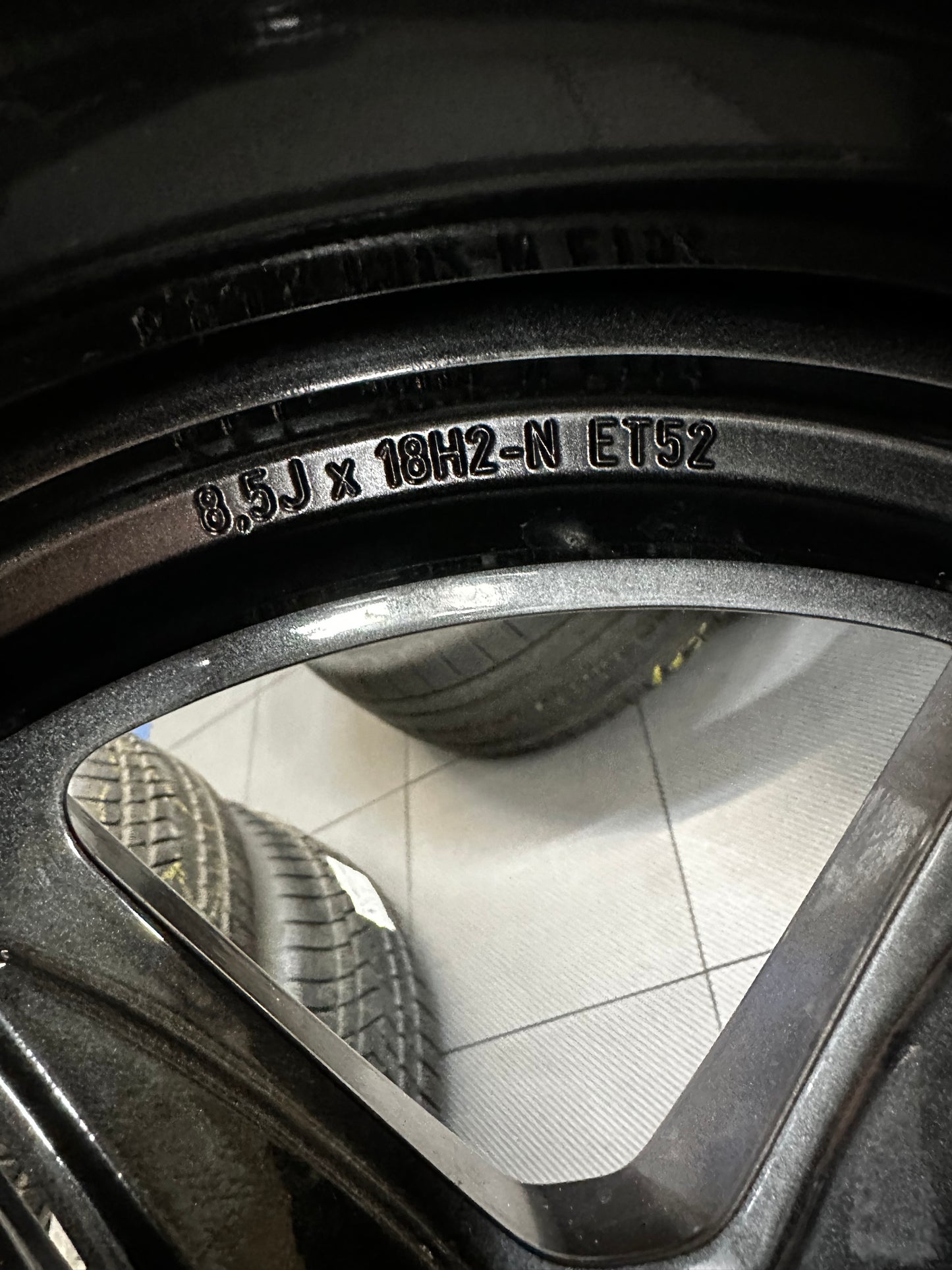 Като Нови Оригинал Mercedes C klasse W206 18 Zoll AMG Мерцедес Ц класа W206 18 цола AMG джанти летен комплект летни гуми
