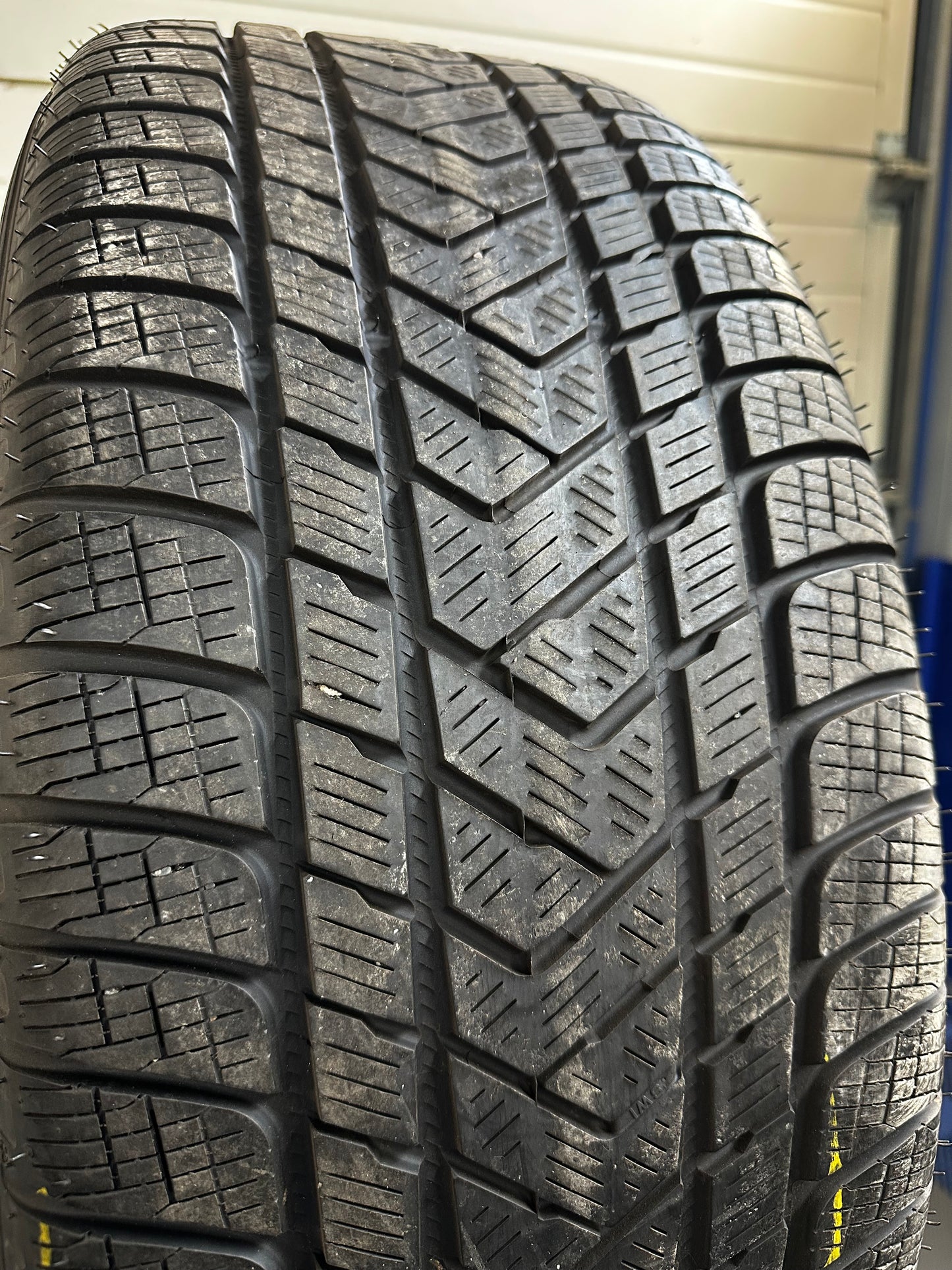 Оригинал Mercedes GLS63 AMG X167 W167 21 Zoll Мерцедес ГЛС63 АМГ X167 W167 21 цола джанти зимен комплект зимни гуми