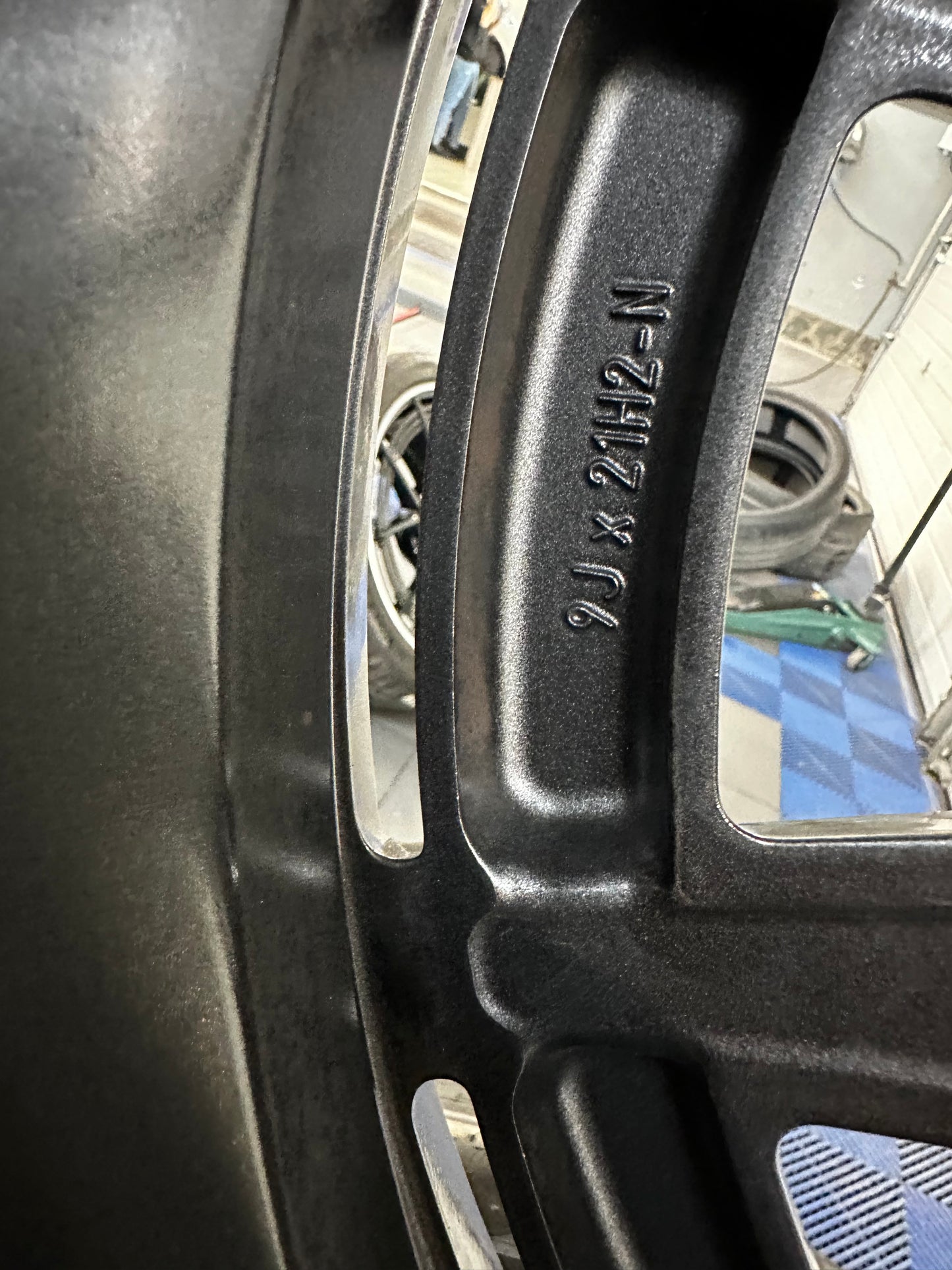 Оригинал Mercedes GLS63 AMG X167 W167 21 Zoll Мерцедес ГЛС63 АМГ X167 W167 21 цола джанти зимен комплект зимни гуми
