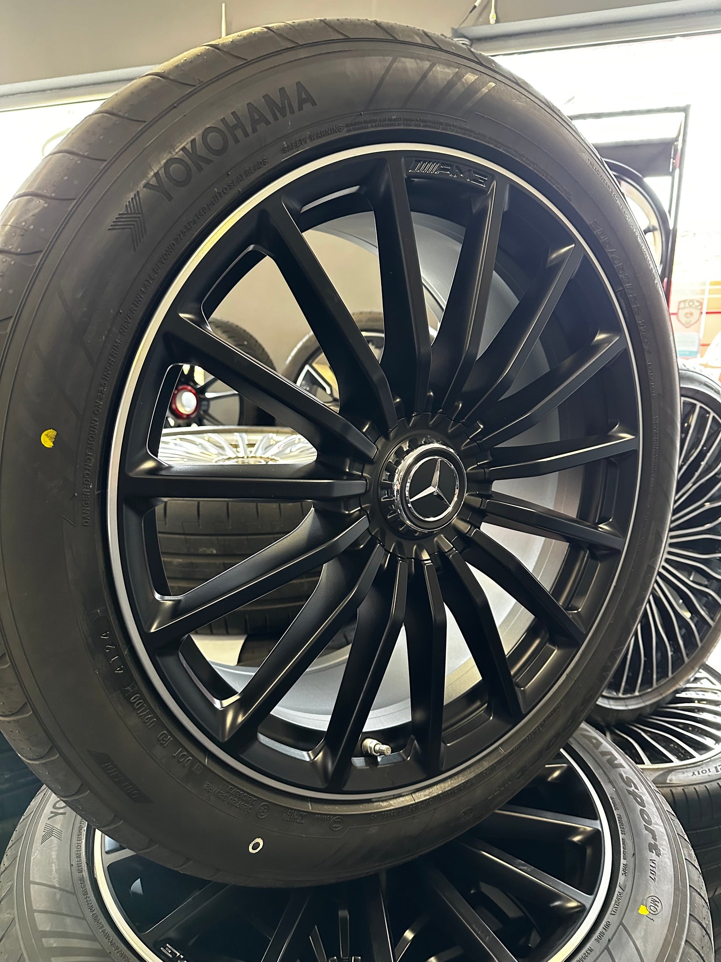 Оригинал Нови Mercedes GLS63 22 Zoll AMG Мерцедес ГЛС63 X167 W167 22 цола джанти летен комплект летни гуми