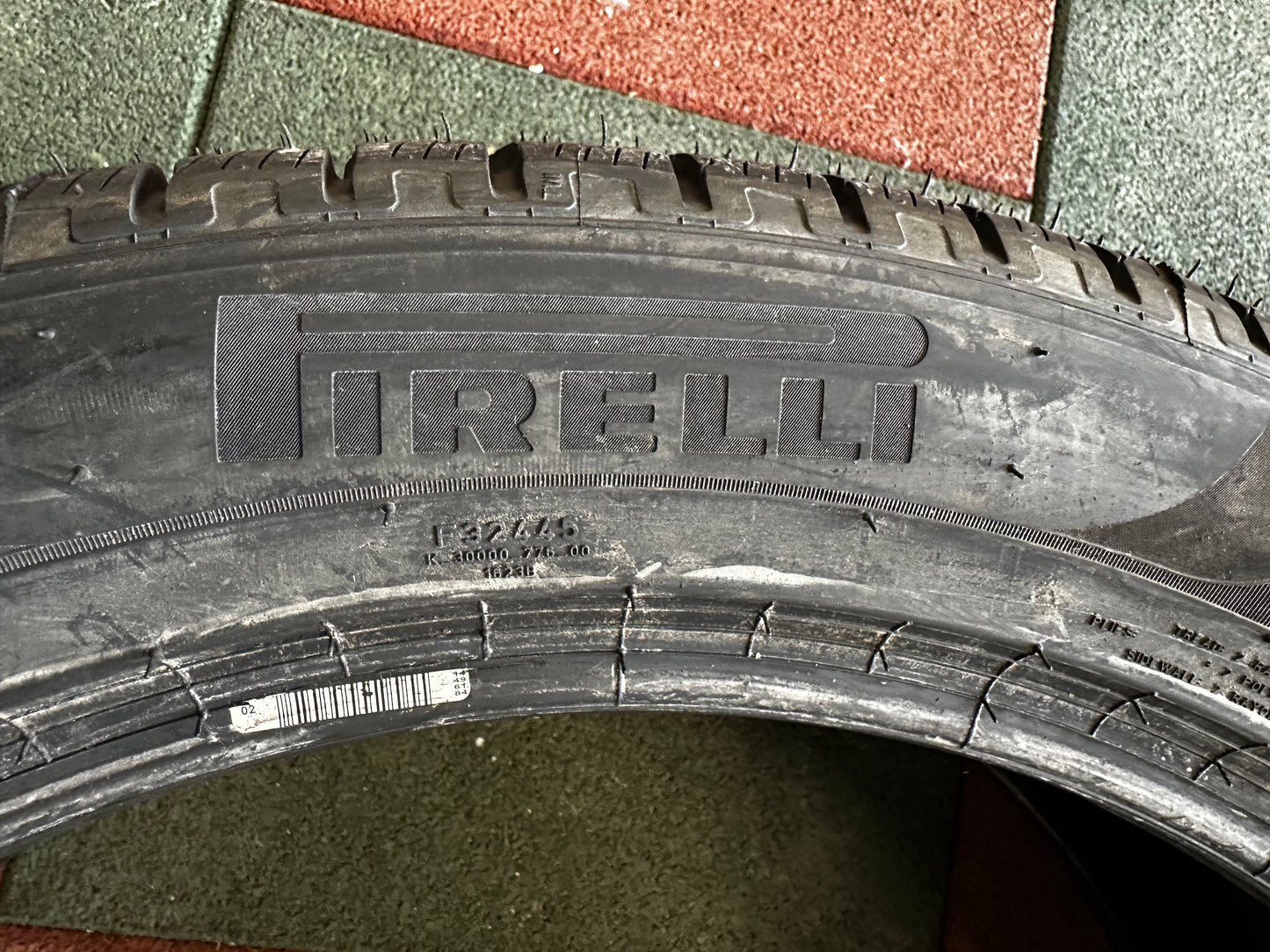Употребявани Като Нови зимни Гуми Pirelli 275/45 21 Zoll 315/40 21 Zoll Mercedes GLE GLS V167 C167 X167 Мерцедес ГЛЕ ГЛС 275/45 21 Цола 315/40 21 цола