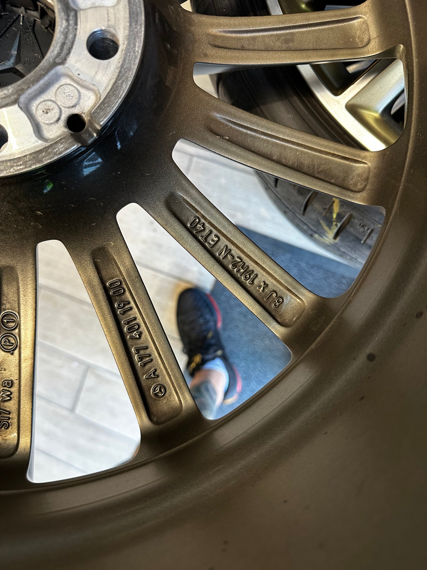 Като Нови Оригинал Mercedes A35 AMG W177 19 Zoll Мерцедес А35 АМГ 19 цола джанти летен комплект летни гуми