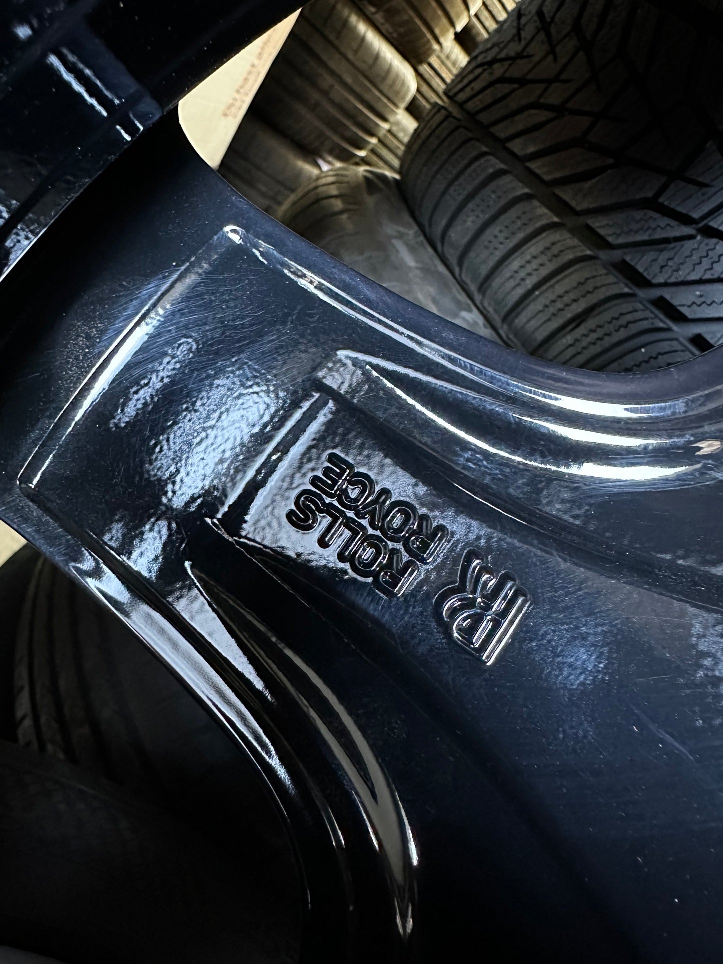 Като Нови Оригинал Rolls Royce Wraith Badge 20 Zoll Алуминиеви джанти Ролс Ройс 20 цола зимен комплект зимни Гуми