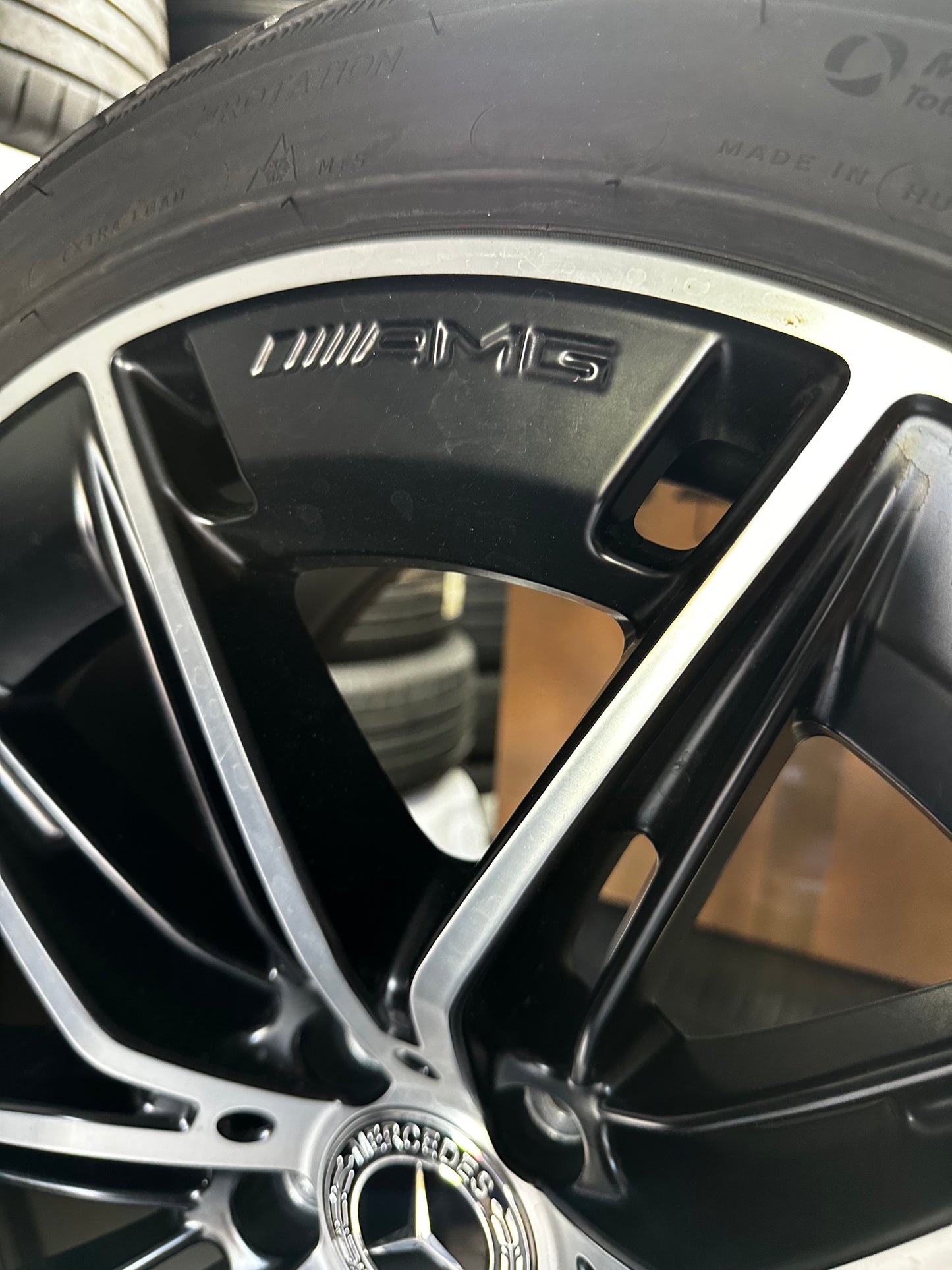 Като Нови Оригинал Mercedes E53 AMG Klasse 20 Zoll W214 Мерцедес Е53 АМГ класа W214 20 цола джанти зимен комплект зимни гуми