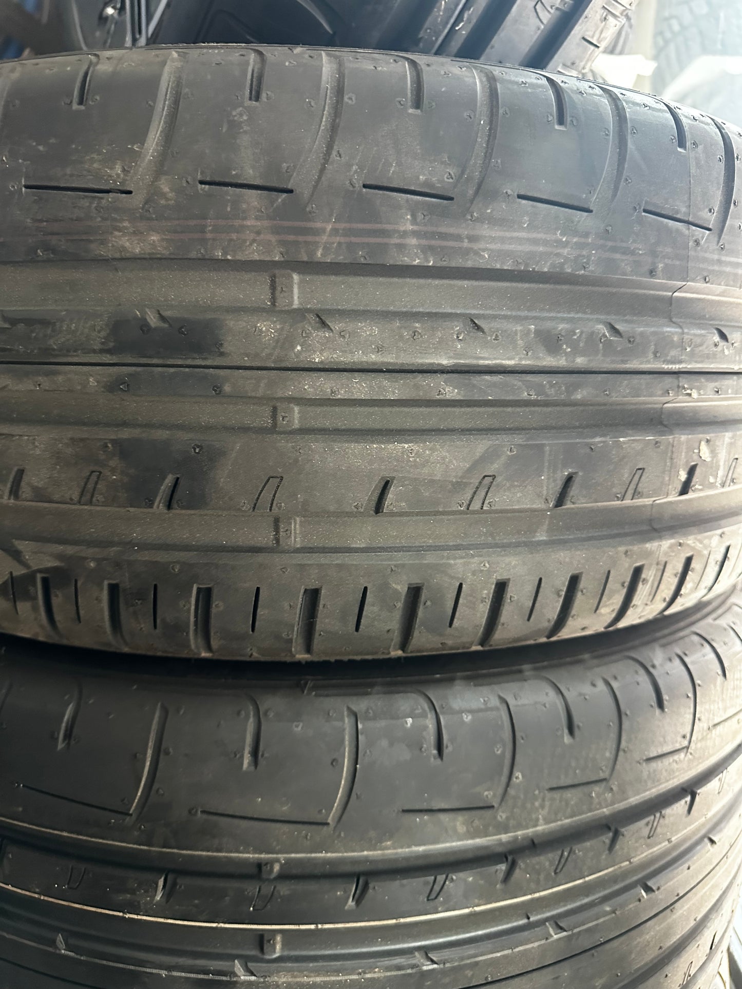 Като Нови Mercedes Cls klasse W257 19 Zoll AMG Мерцедес Цлс класа 19 цола AMG джанти летен комплект летни гуми