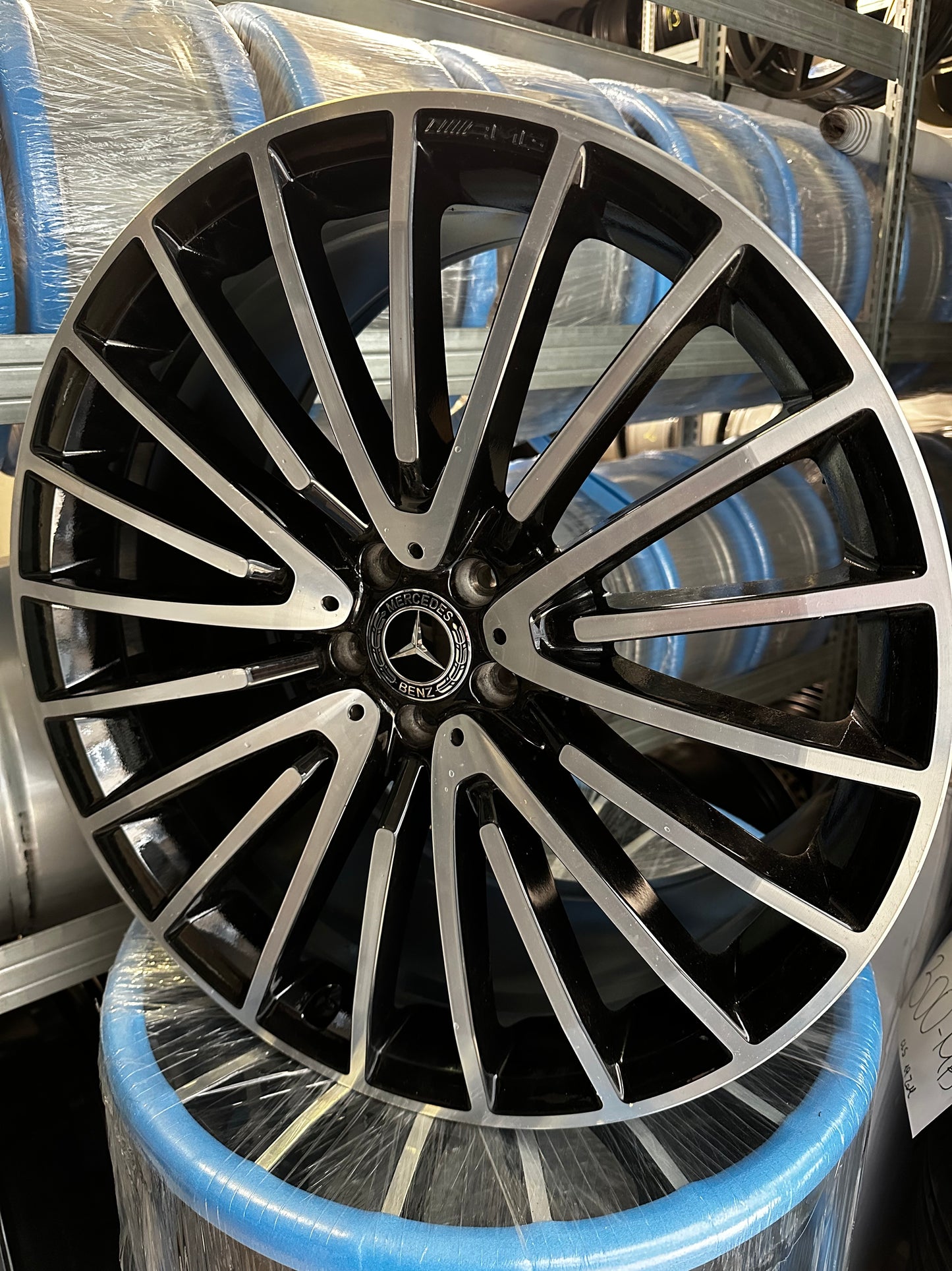 Оригинални като нови Mercedes GL GLS 63 AMG 22 Zoll W166 X166 Мерцедес ГЛ ГЛС 63 АМГ W166 Алуминиеви джанти 22 цола 10,5J ET45