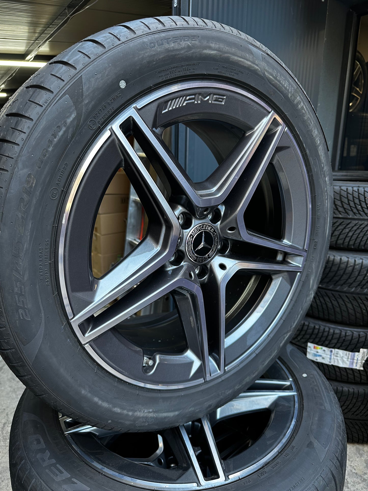 Оригинал Нови Mercedes S Klasse W223 V223 AMG 19 Zoll Мерцедес С Класа AMG 19 цола джанти летен комплект летни гуми