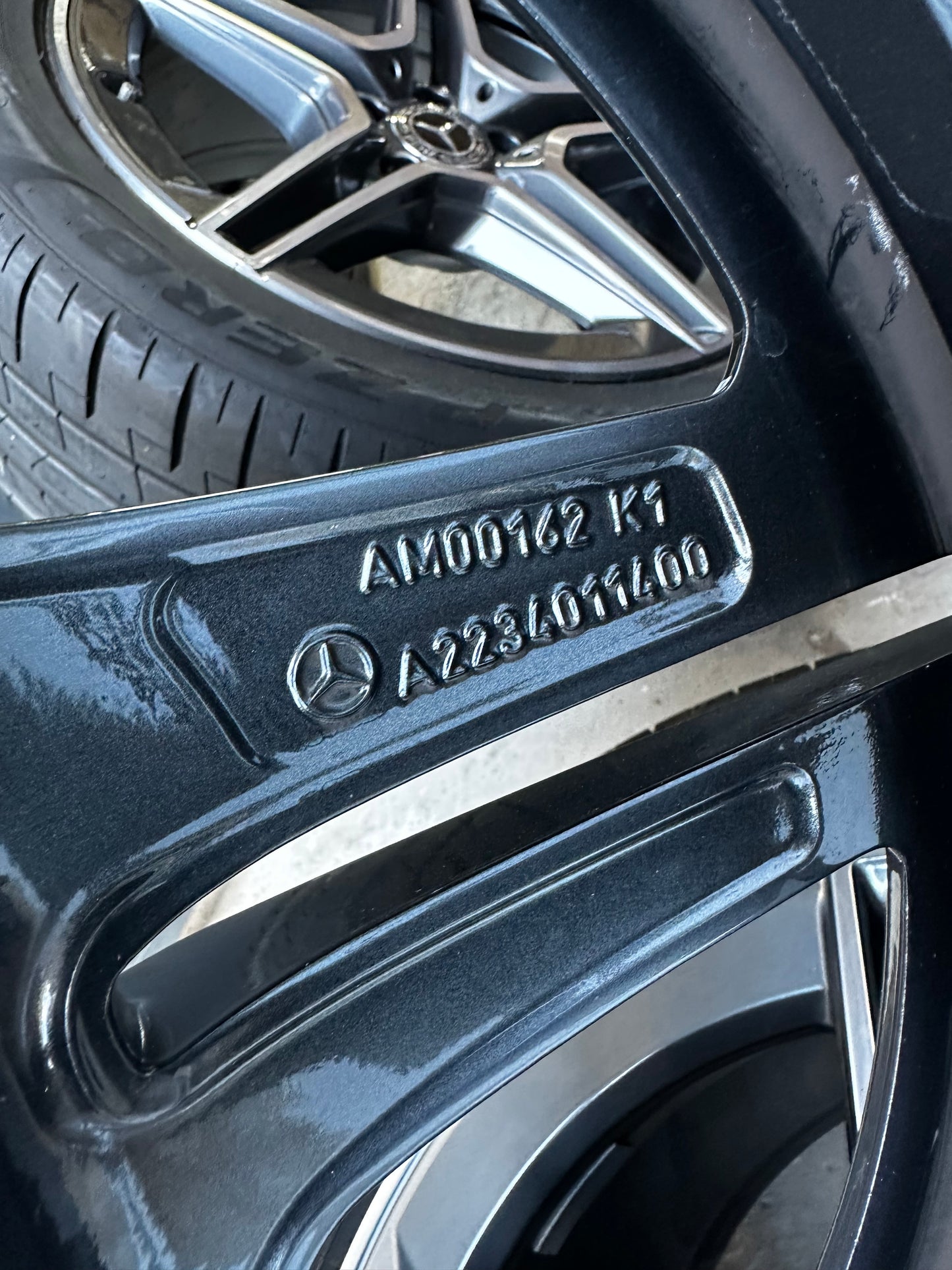 Оригинал Нови Mercedes S Klasse W223 V223 AMG 19 Zoll Мерцедес С Класа AMG 19 цола джанти летен комплект летни гуми