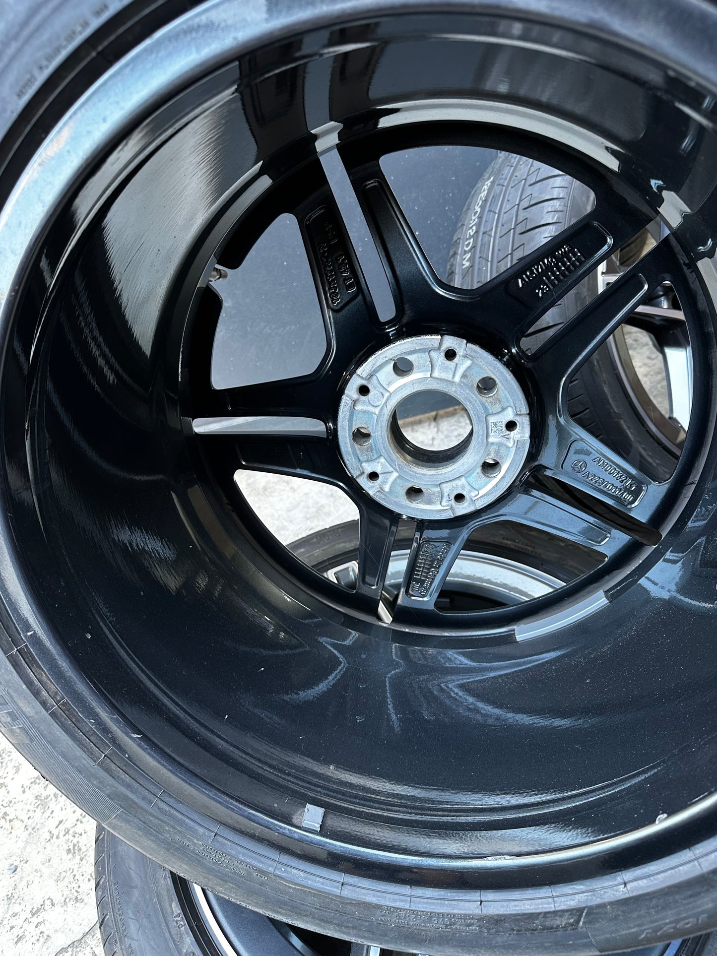 Оригинал Нови Mercedes S Klasse W223 V223 AMG 19 Zoll Мерцедес С Класа AMG 19 цола джанти летен комплект летни гуми