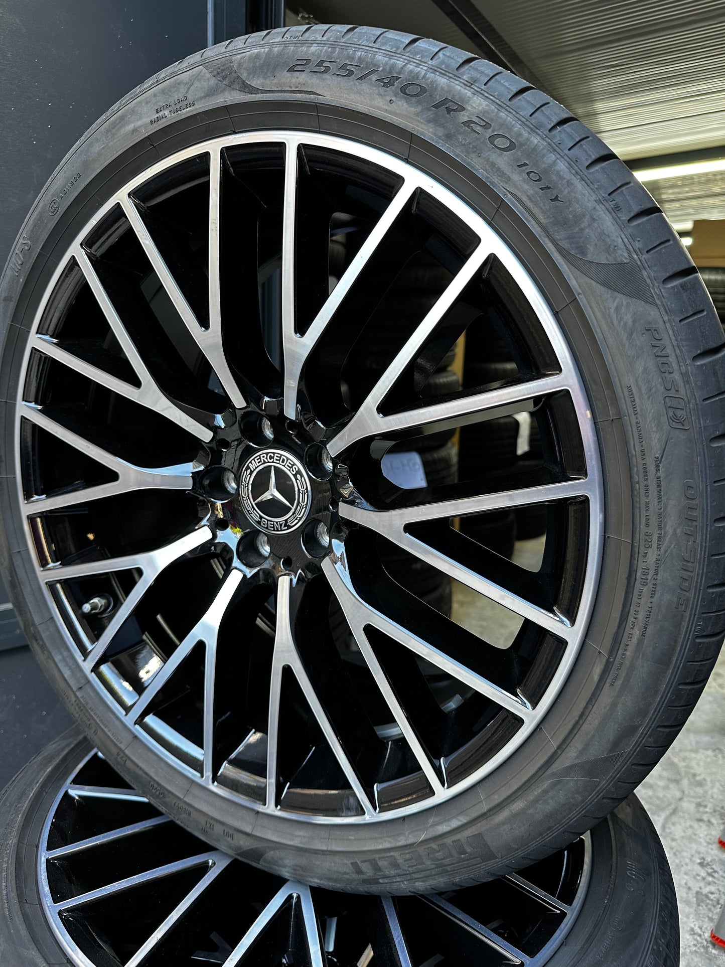 Оригинал Mercedes S Klasse W223 V223 20 Zoll Мерцедес С Класа W223 V223 20 цола джанти летен комплект летни гуми